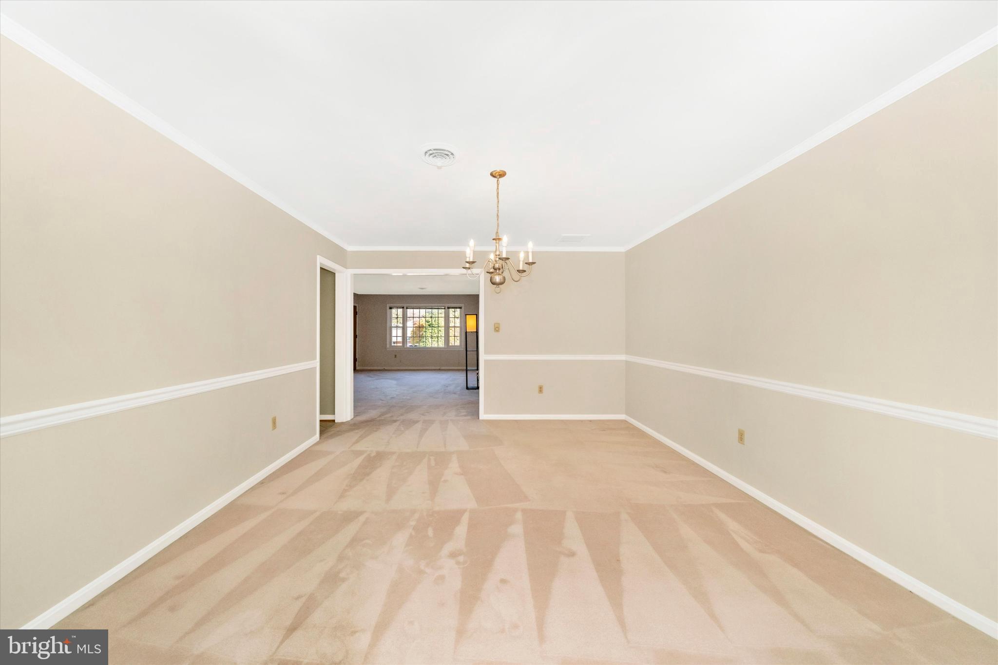 TWIN CREEK PLAZA - Residential