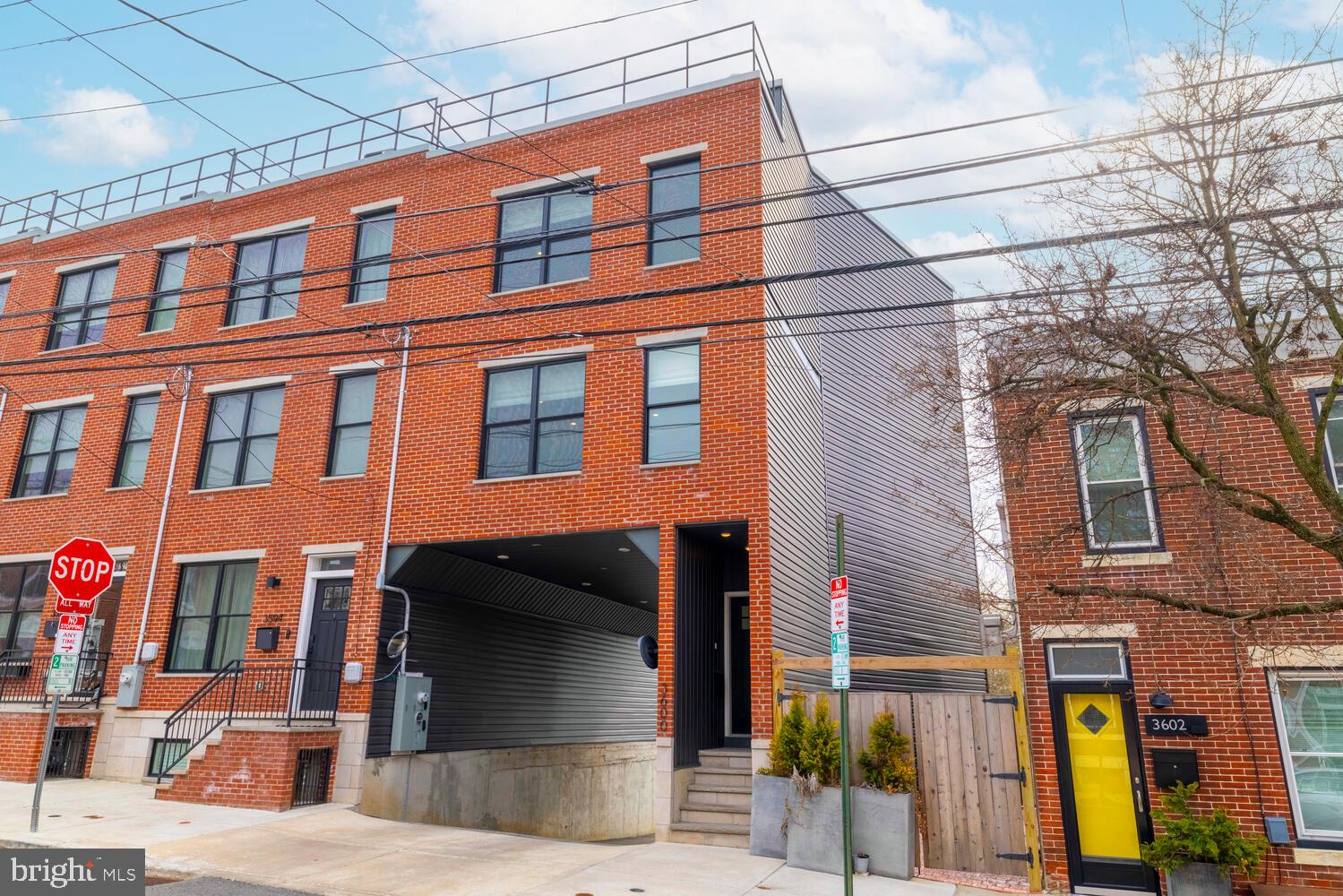 EAST FALLS - Residential