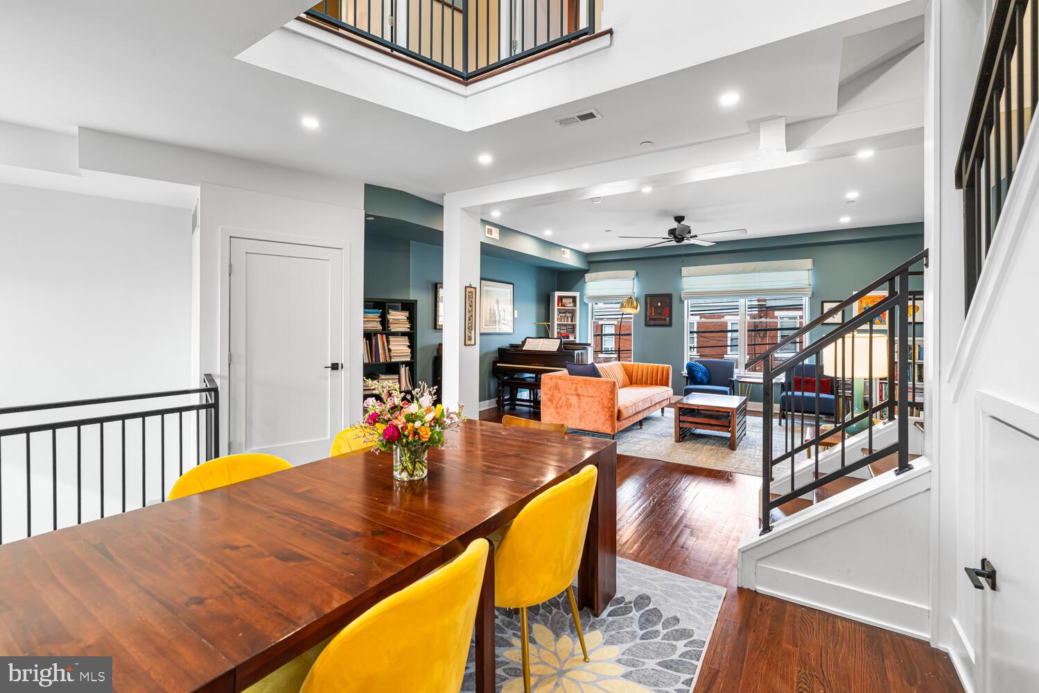 EAST FALLS - Residential