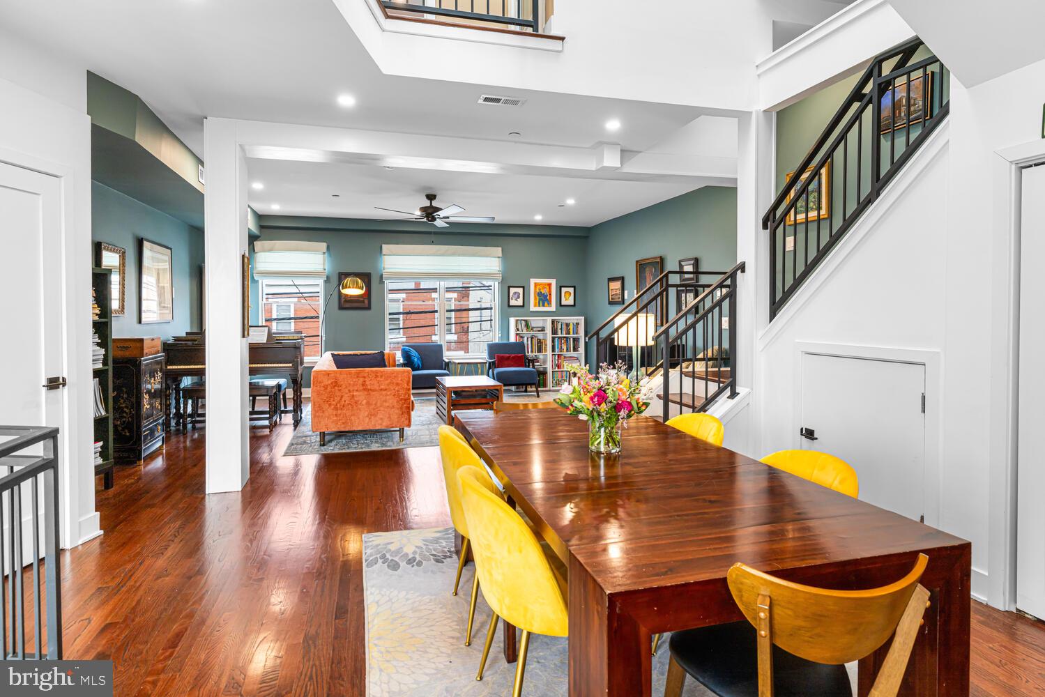 EAST FALLS - Residential