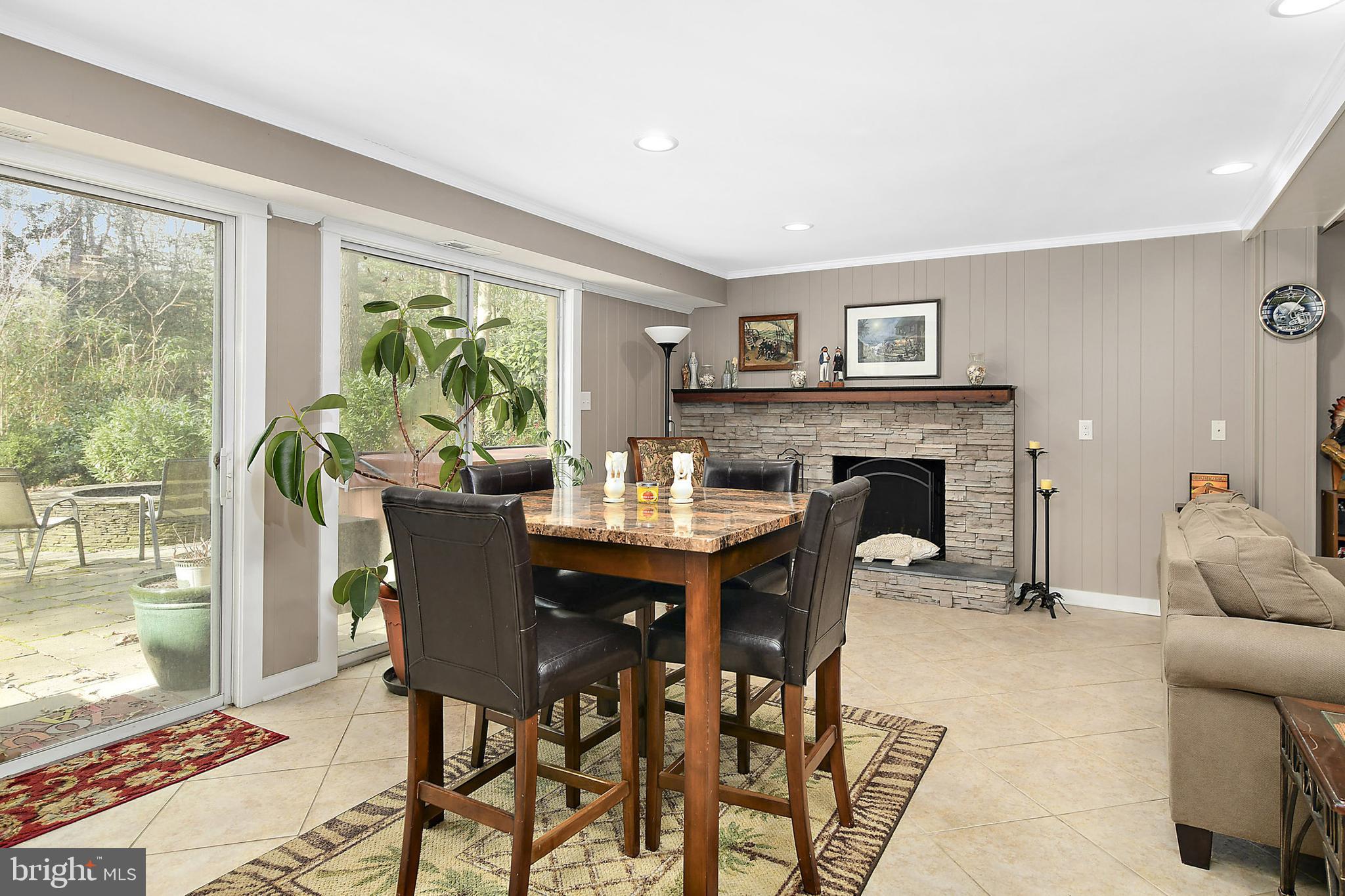 TONY TANK - Residential