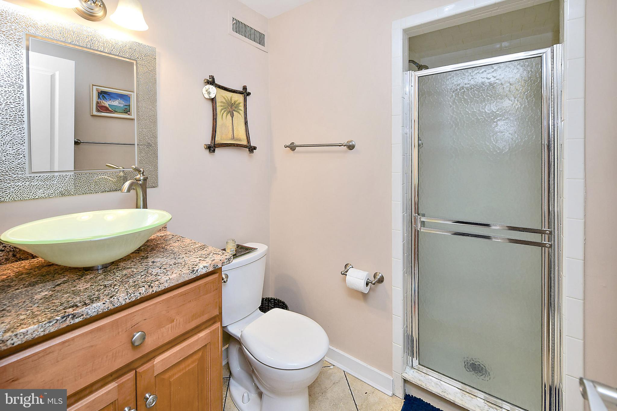 TONY TANK - Residential