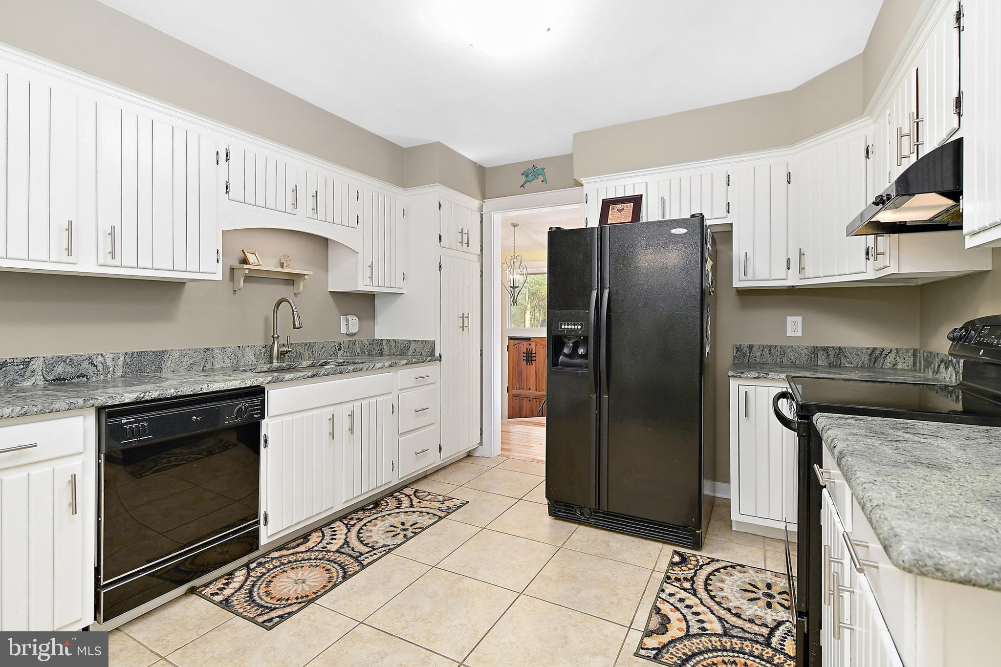 TONY TANK - Residential