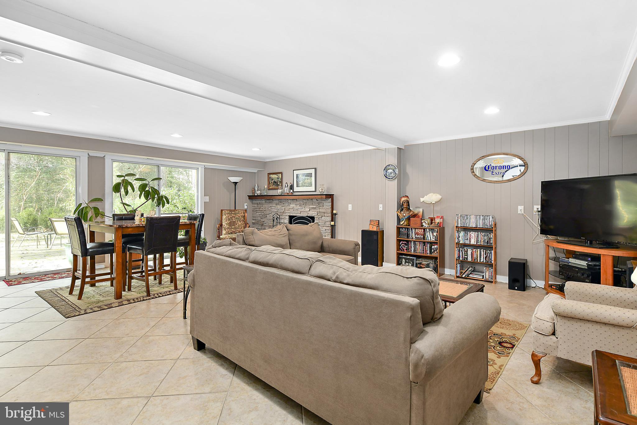 TONY TANK - Residential