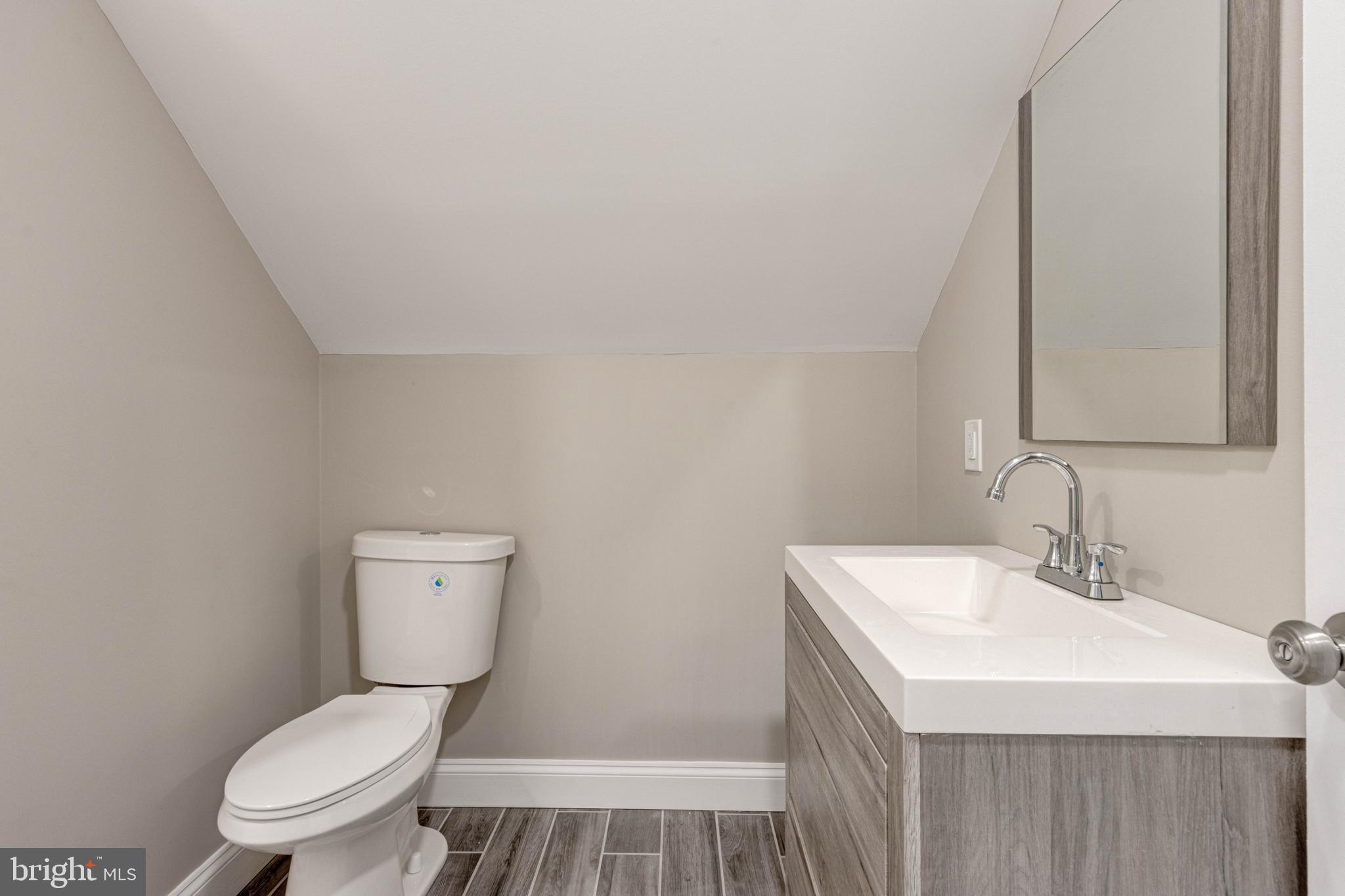 LANDSDOWNE - Residential