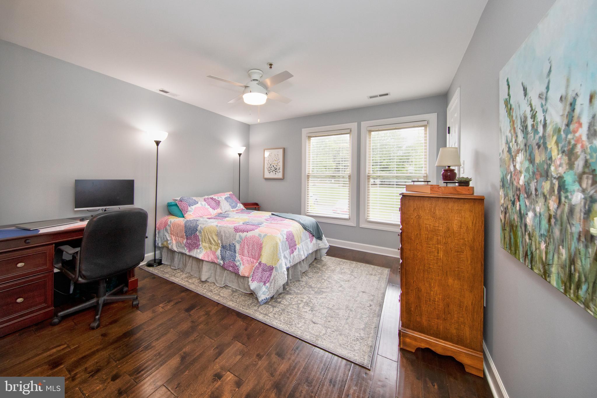 BRENTWOOD PARK - Residential