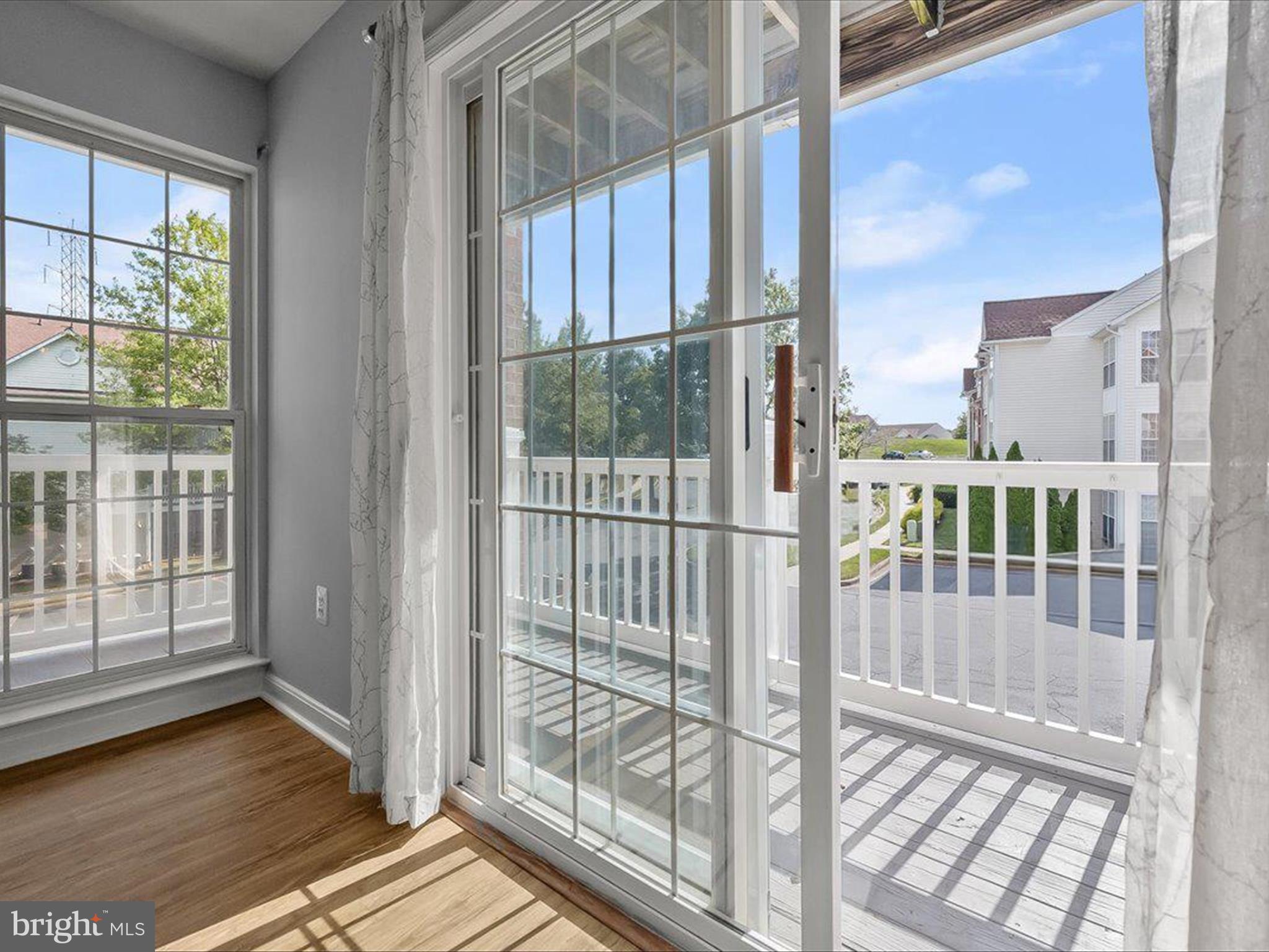 ECHO GLEN - Residential