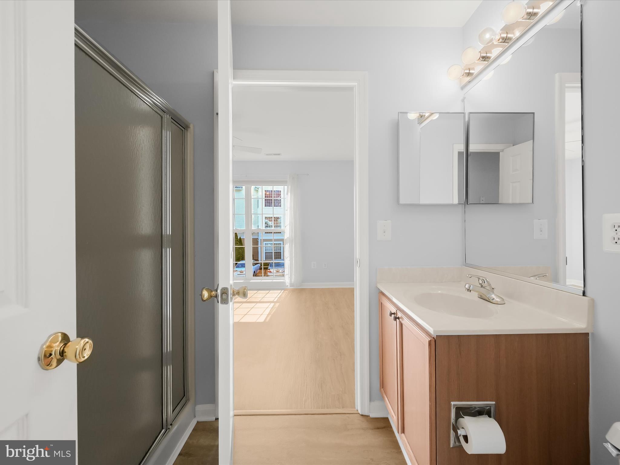 ECHO GLEN - Residential