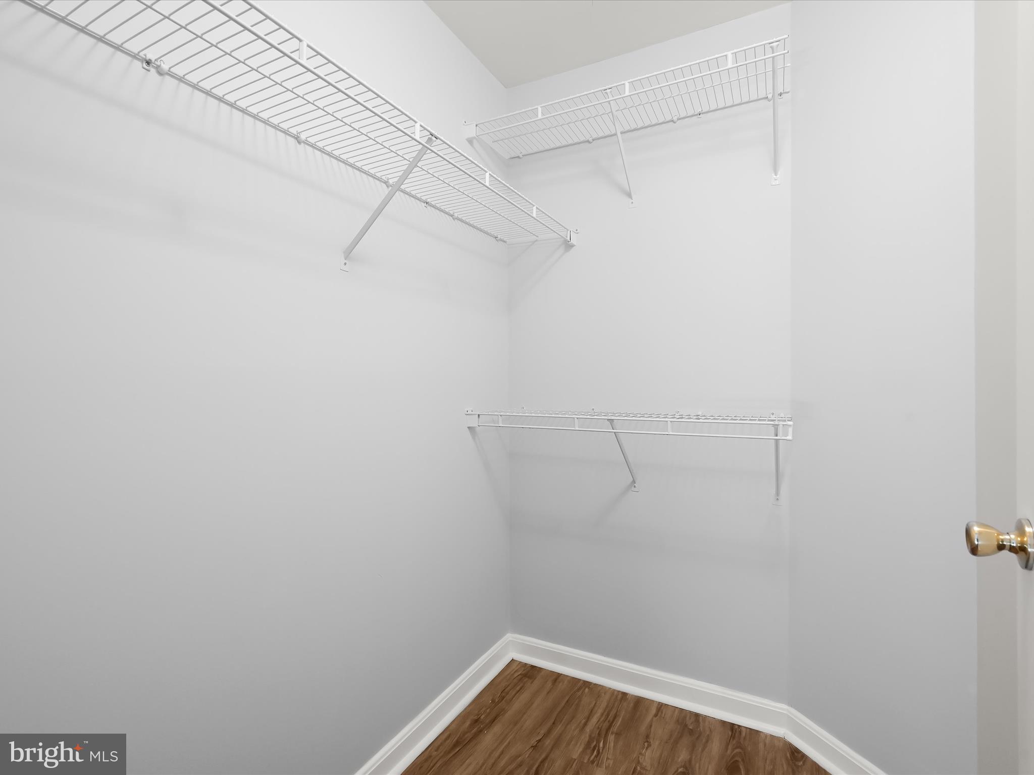 ECHO GLEN - Residential