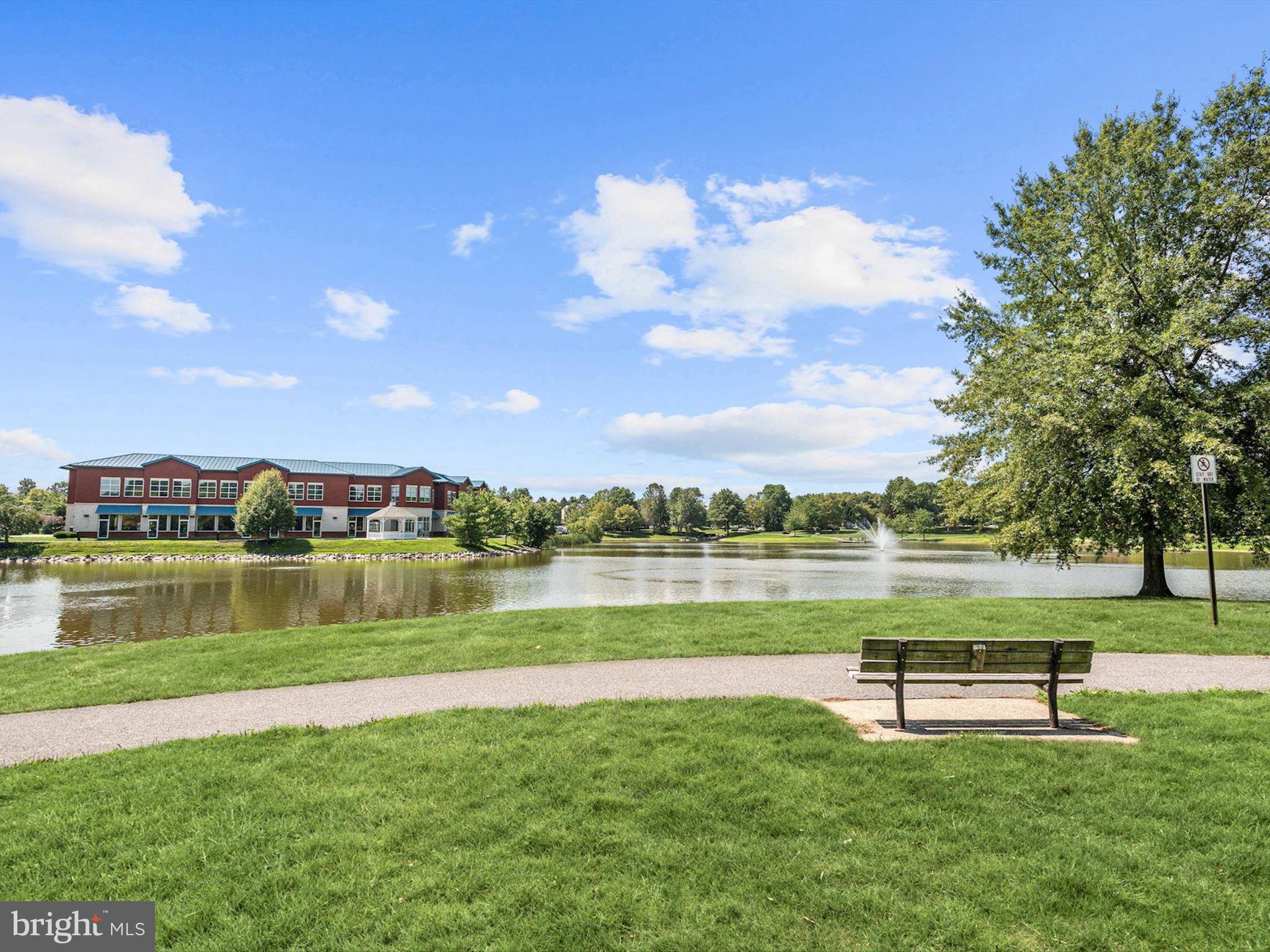 ECHO GLEN - Residential