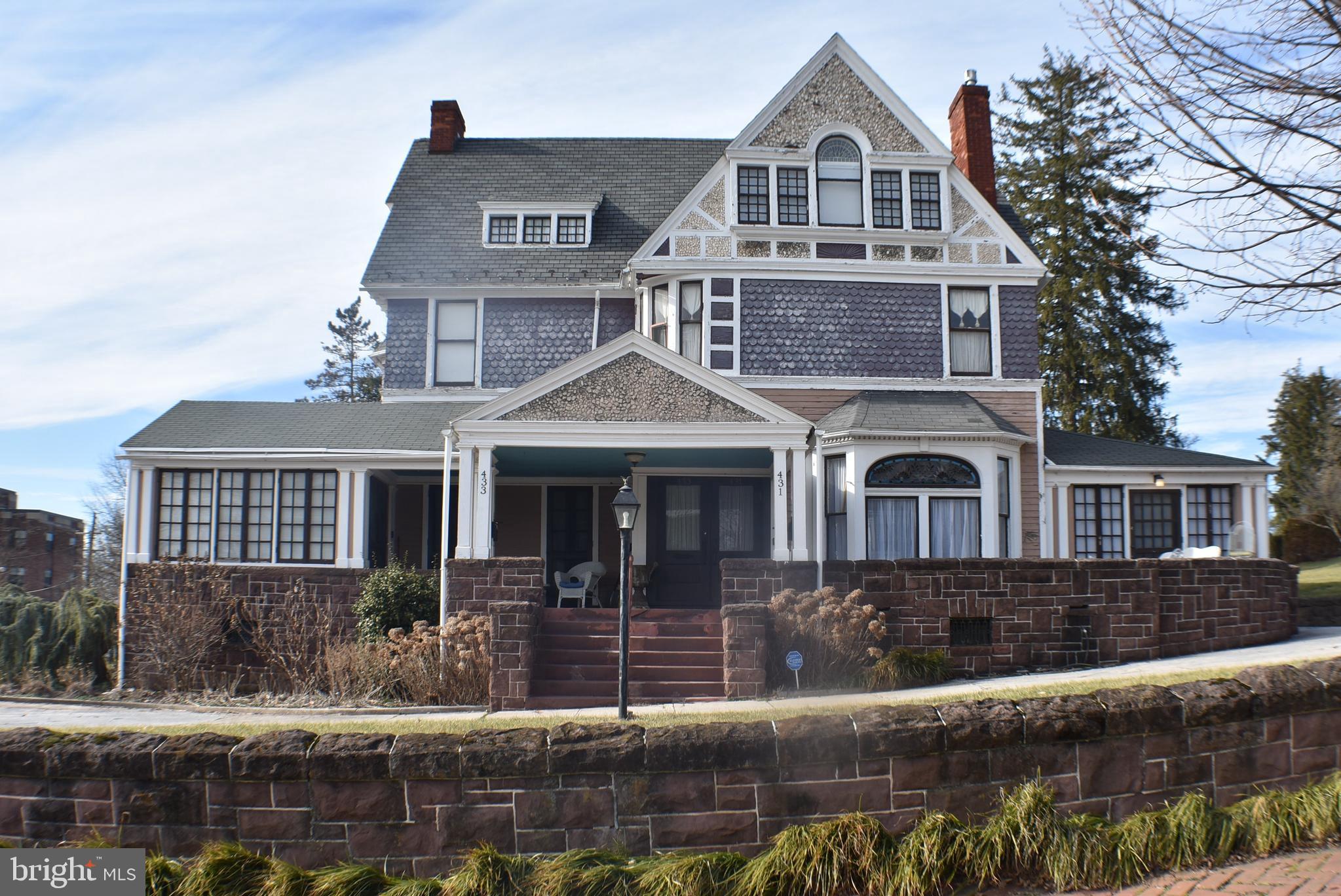 YORK CITY - Residential Lease