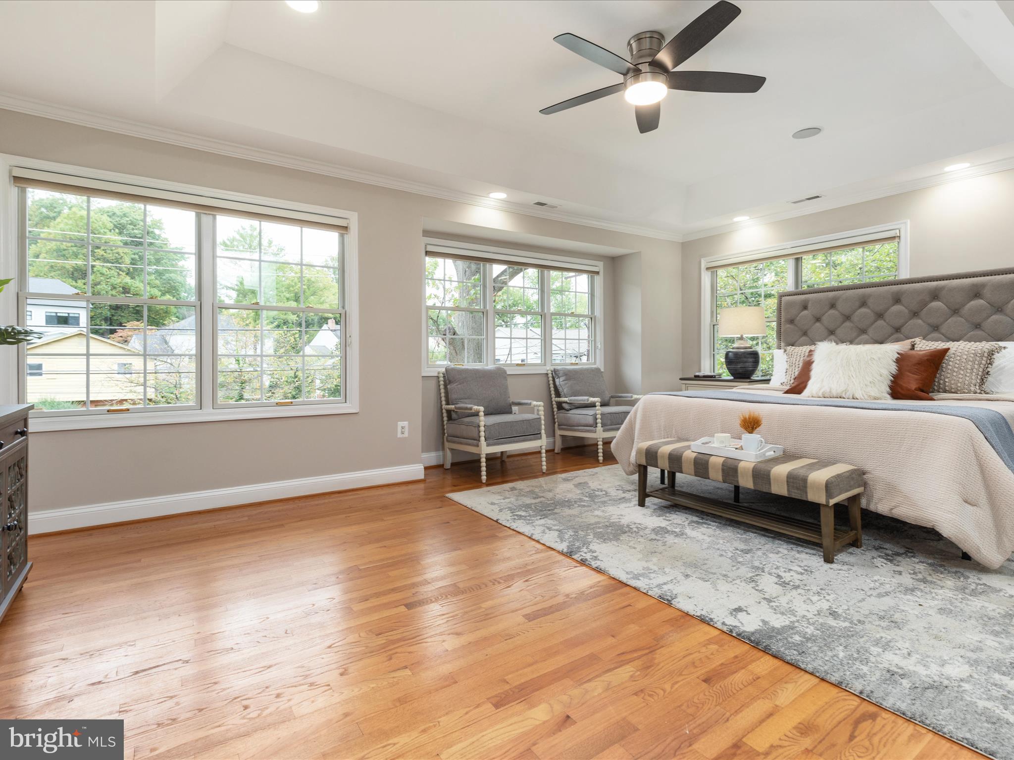 OAKWOOD KNOLLS - Residential