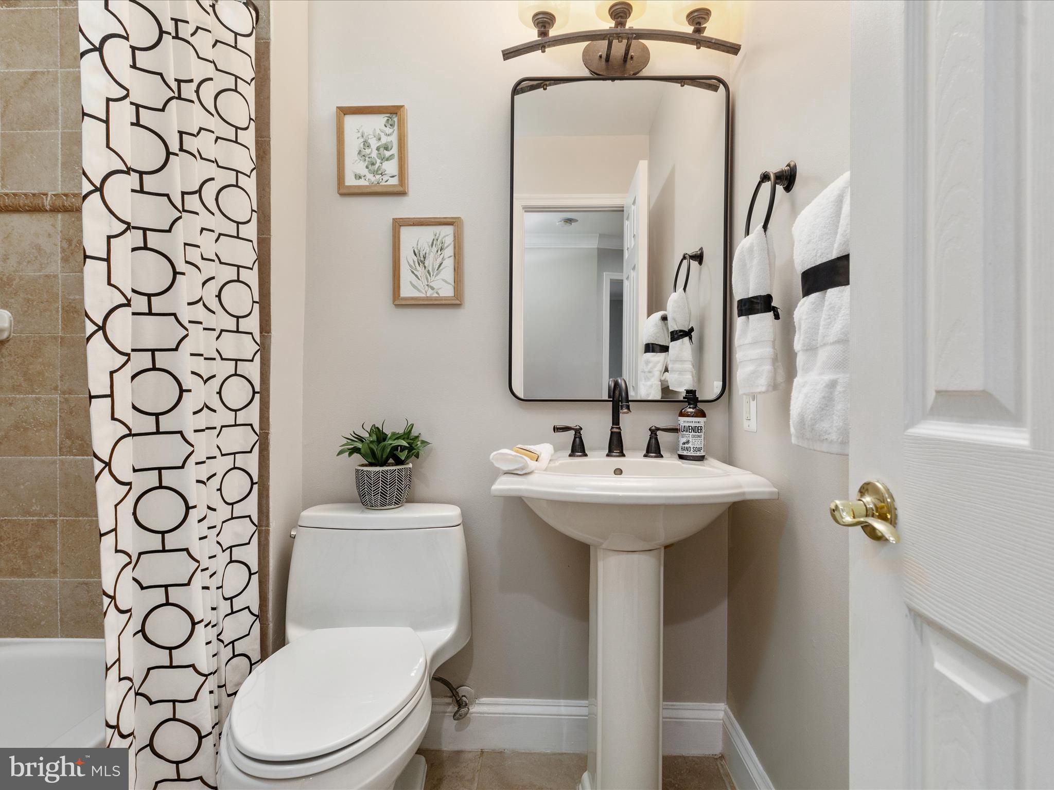 OAKWOOD KNOLLS - Residential