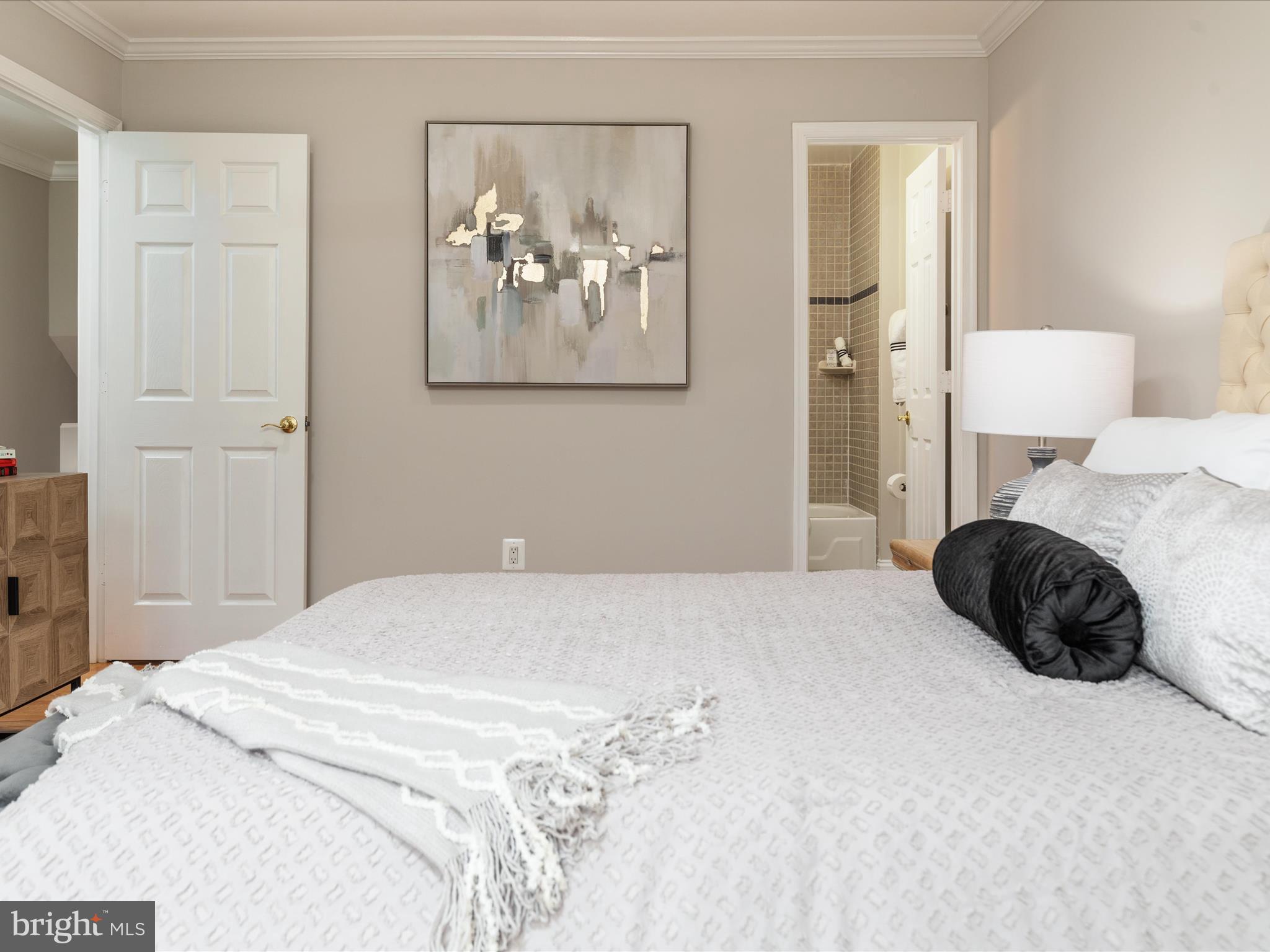 OAKWOOD KNOLLS - Residential