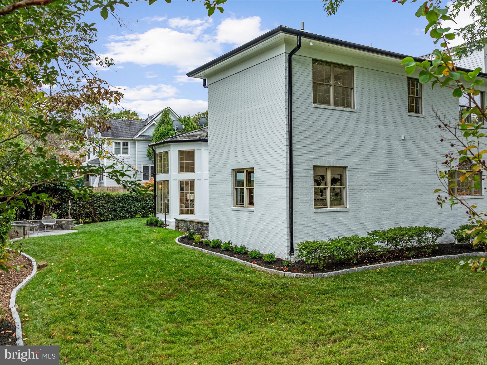 OAKWOOD KNOLLS - Residential