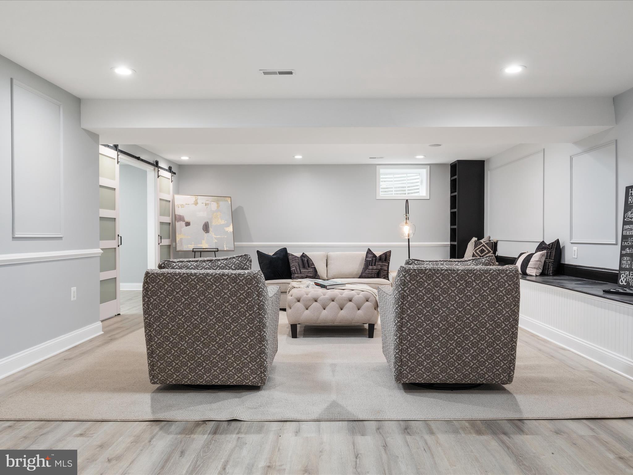 OAKWOOD KNOLLS - Residential