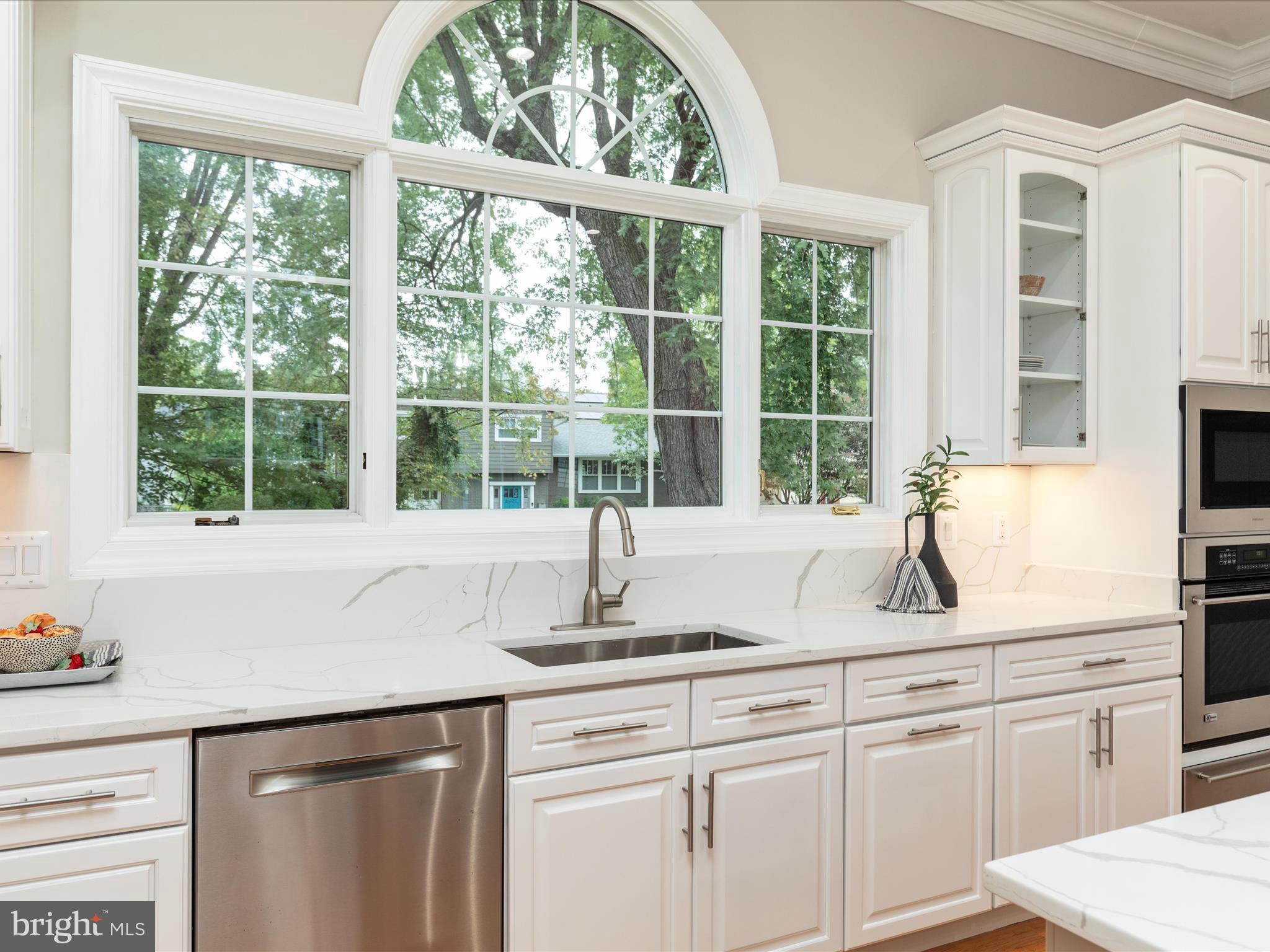 OAKWOOD KNOLLS - Residential