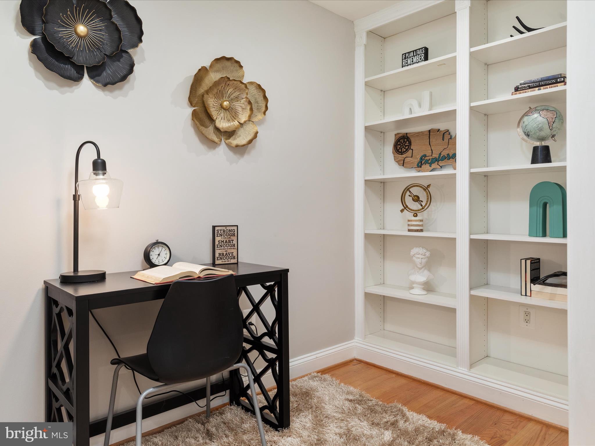 OAKWOOD KNOLLS - Residential