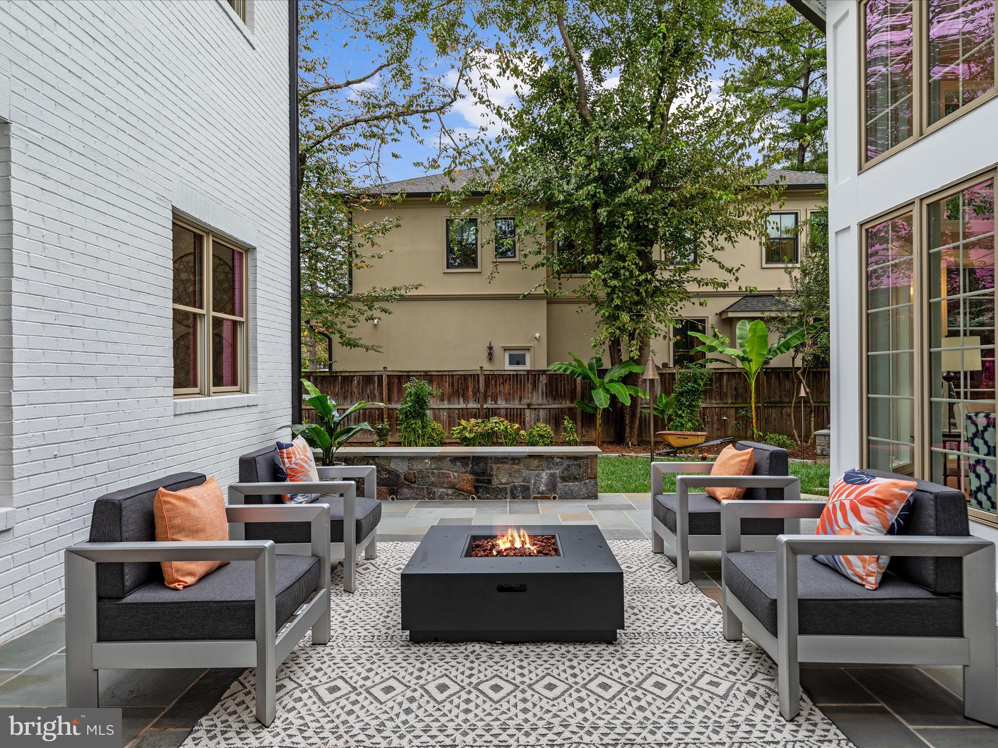 OAKWOOD KNOLLS - Residential