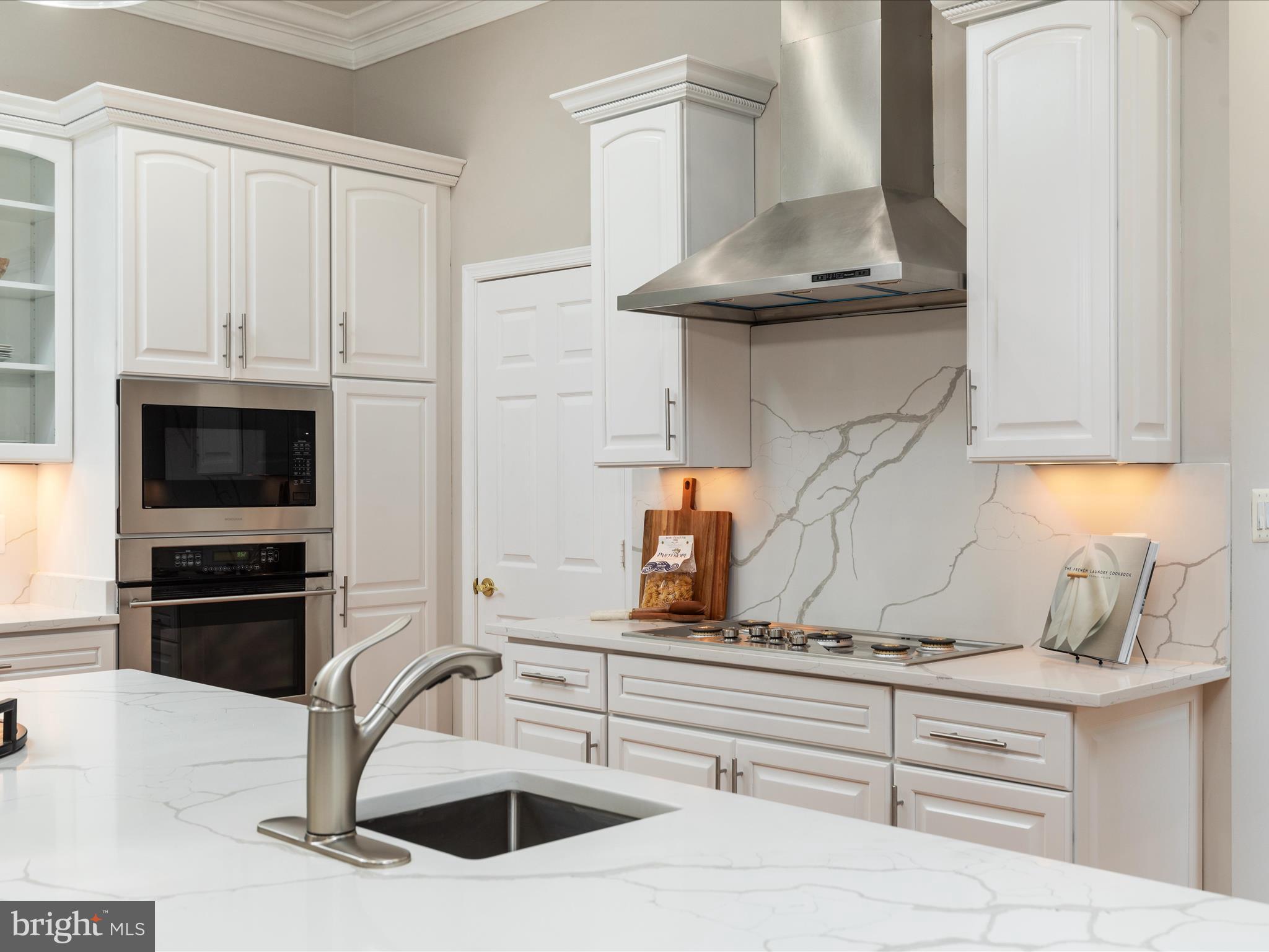 OAKWOOD KNOLLS - Residential