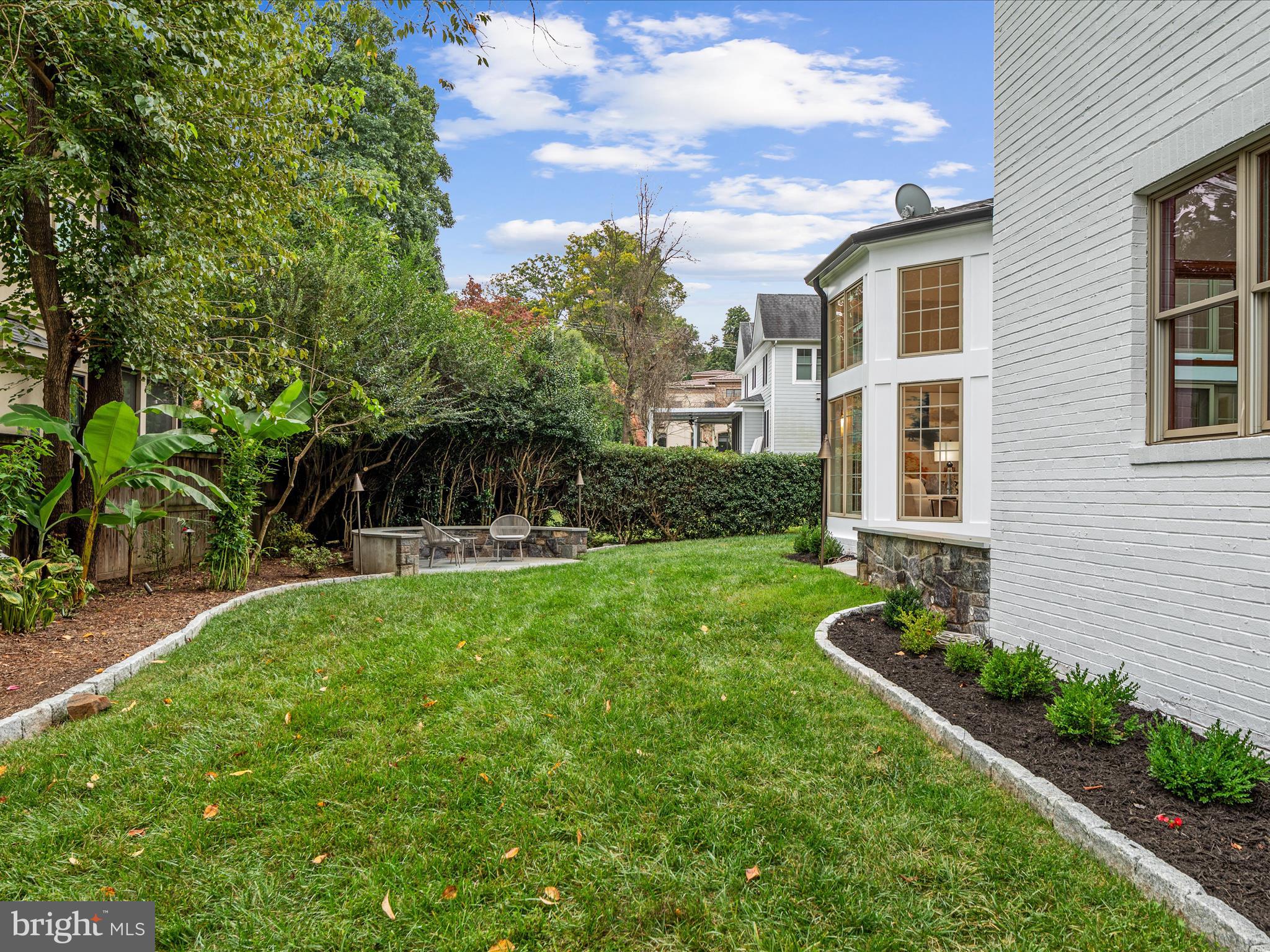 OAKWOOD KNOLLS - Residential