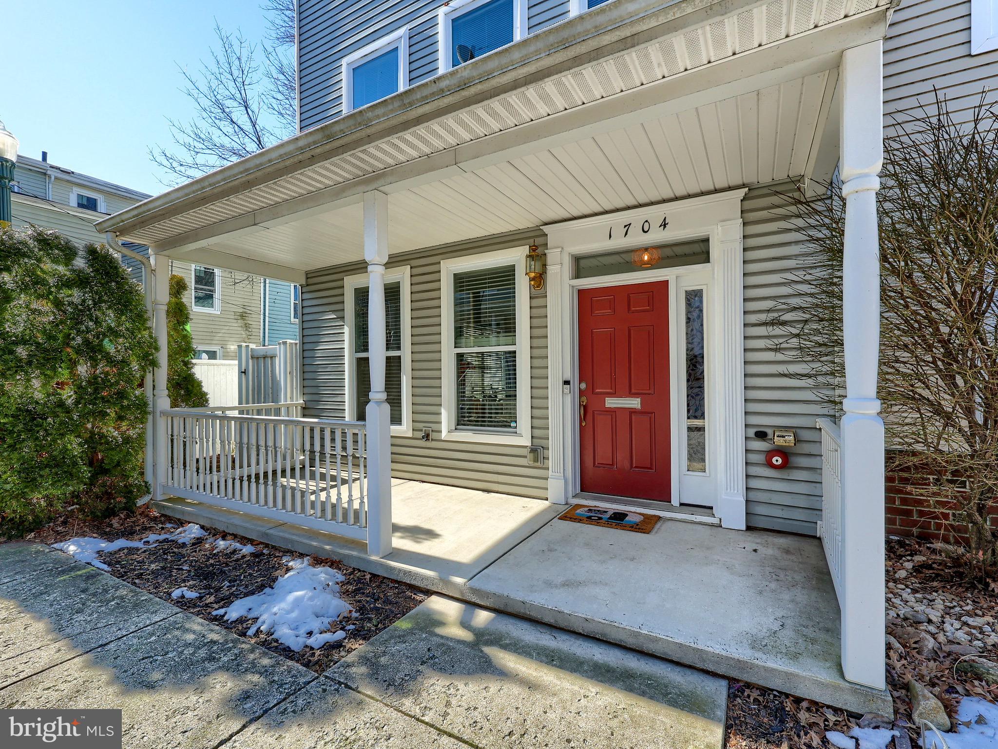CAPITAL HEIGHTS - Residential