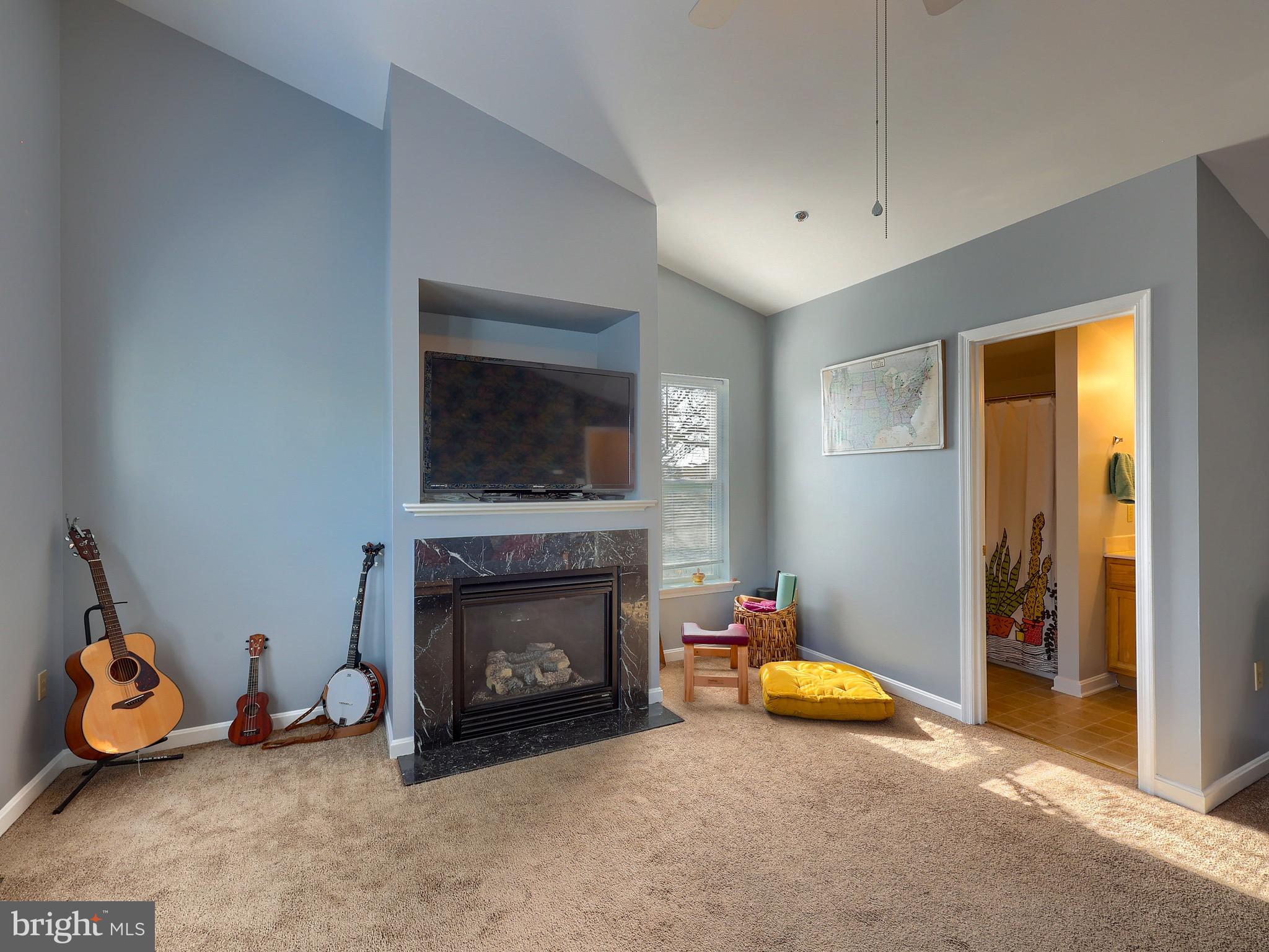CAPITAL HEIGHTS - Residential