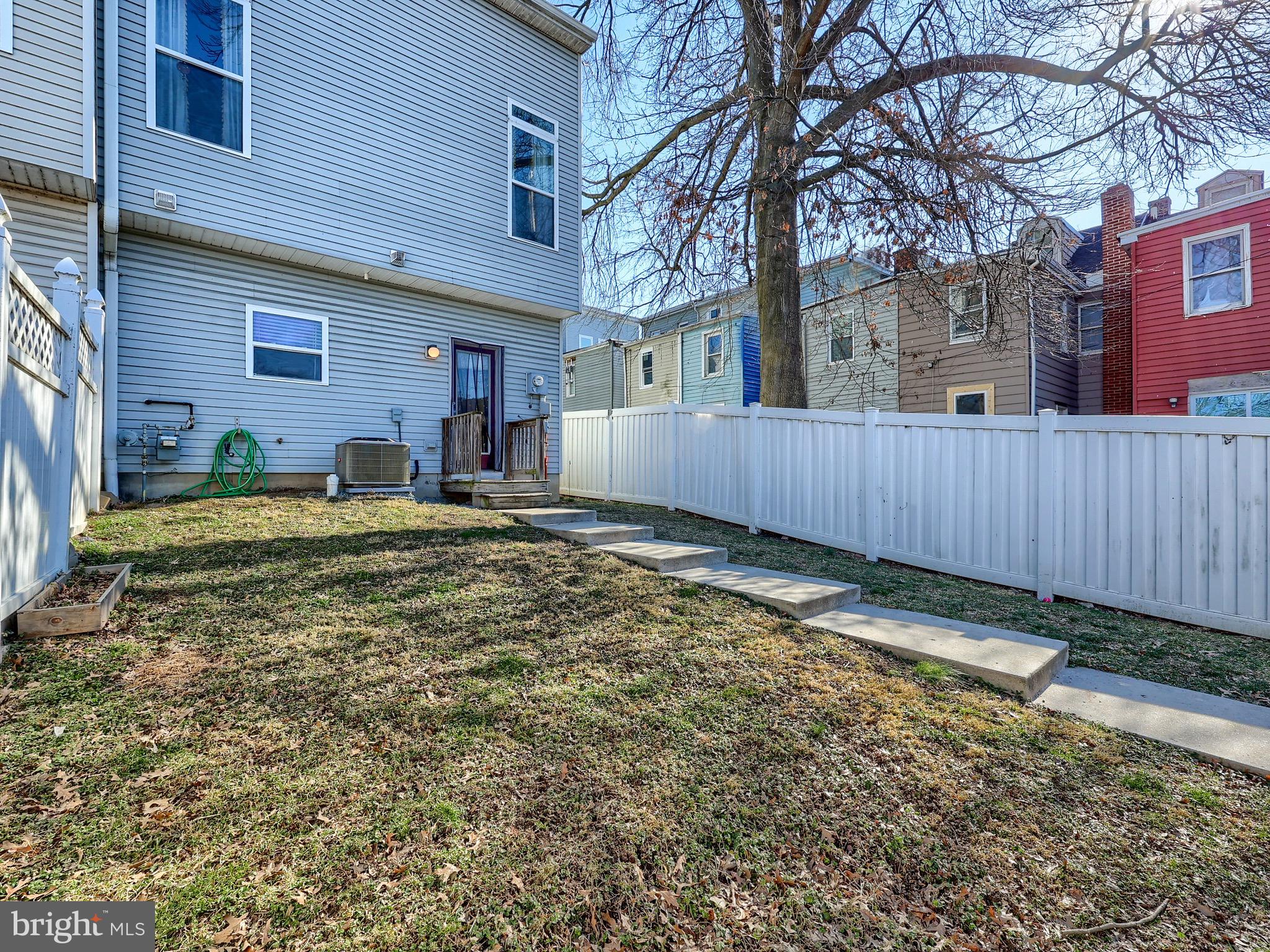 CAPITAL HEIGHTS - Residential