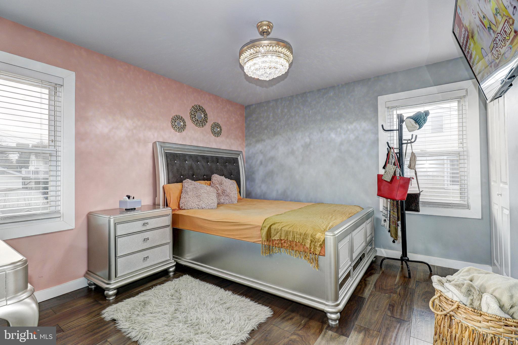 PERRY HALL ESTATES - Residential