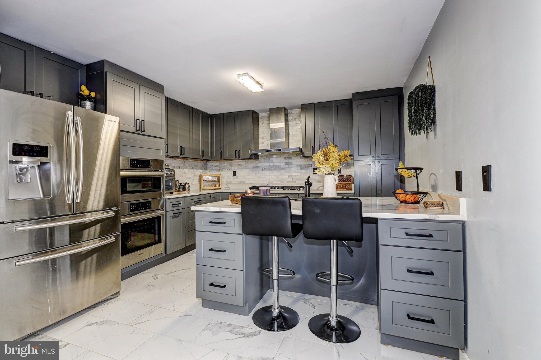 PERRY HALL ESTATES - Residential