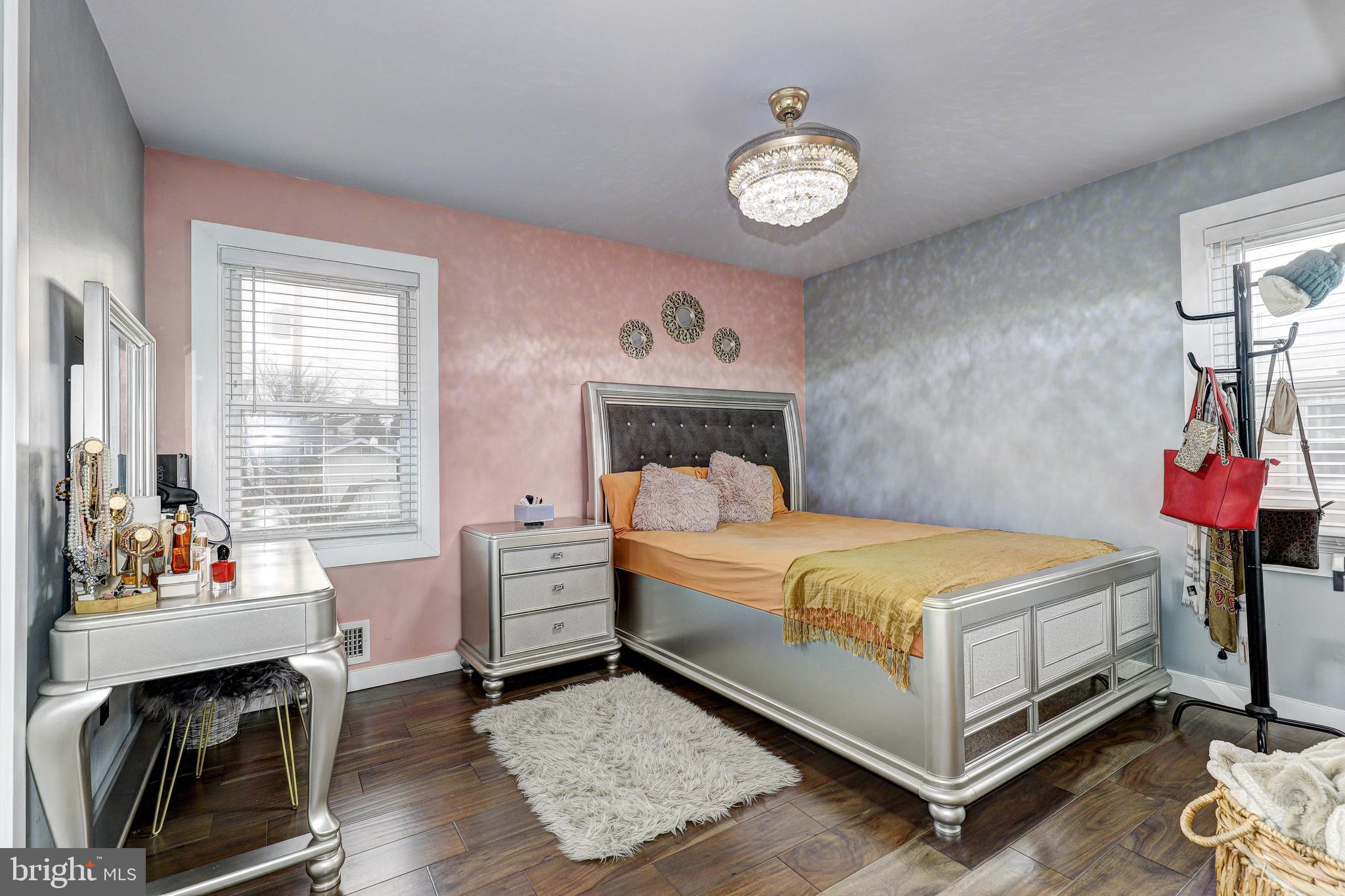 PERRY HALL ESTATES - Residential