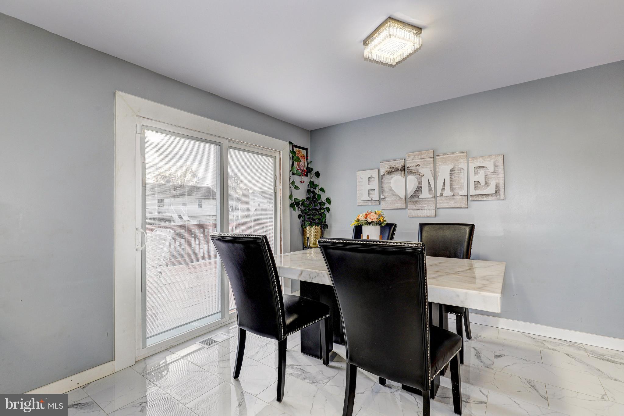 PERRY HALL ESTATES - Residential