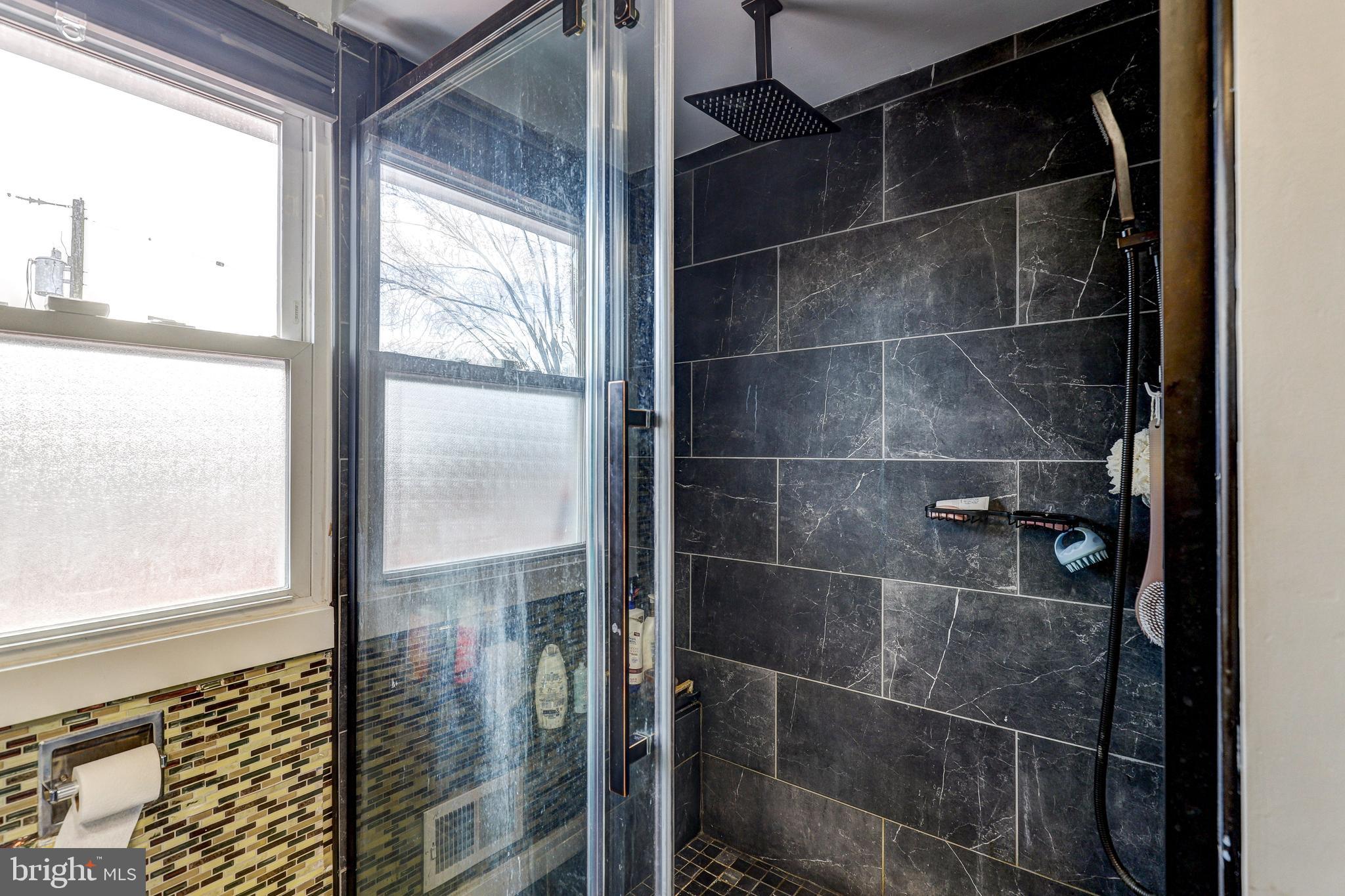 PERRY HALL ESTATES - Residential