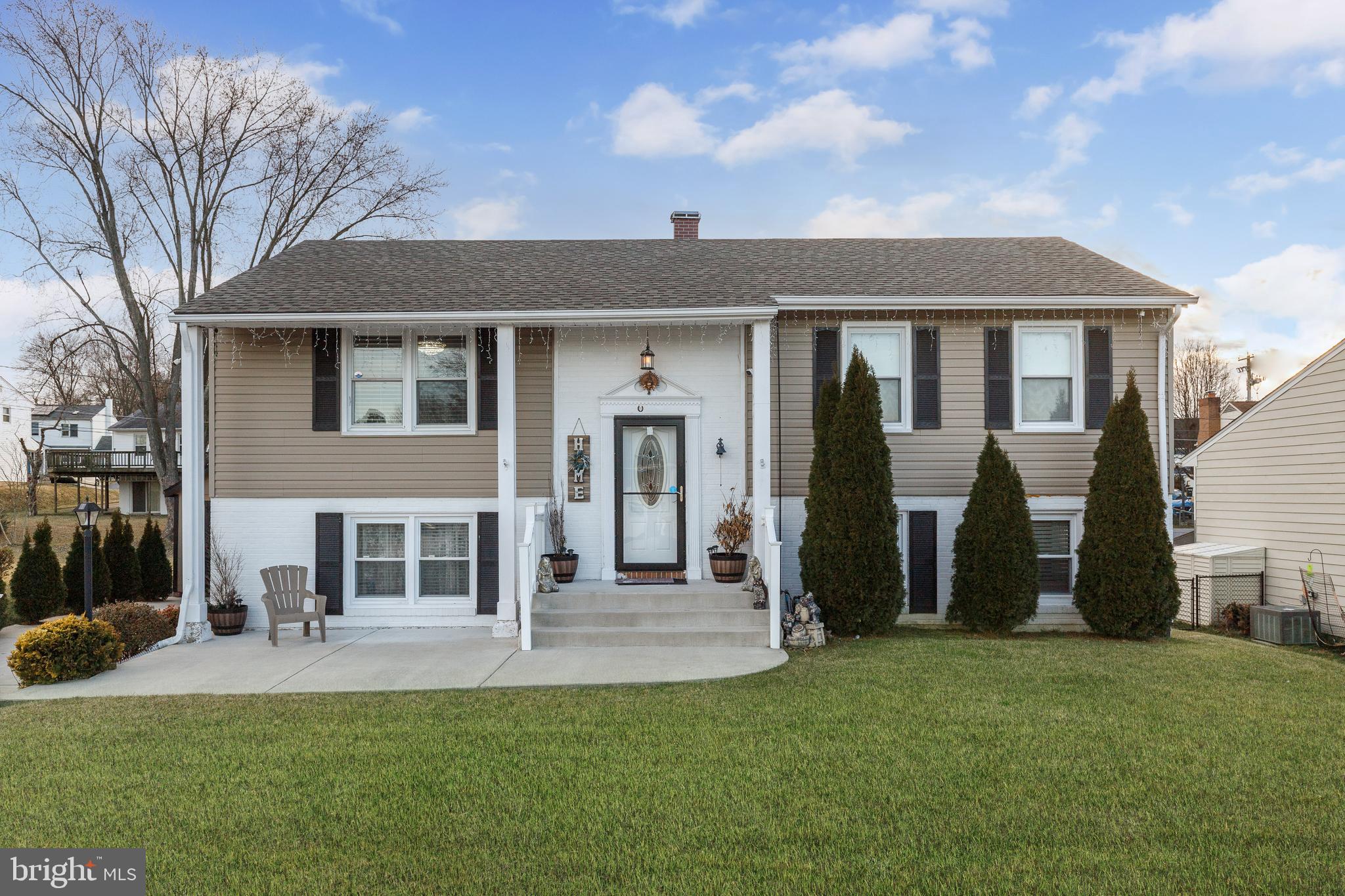 PERRY HALL ESTATES - Residential