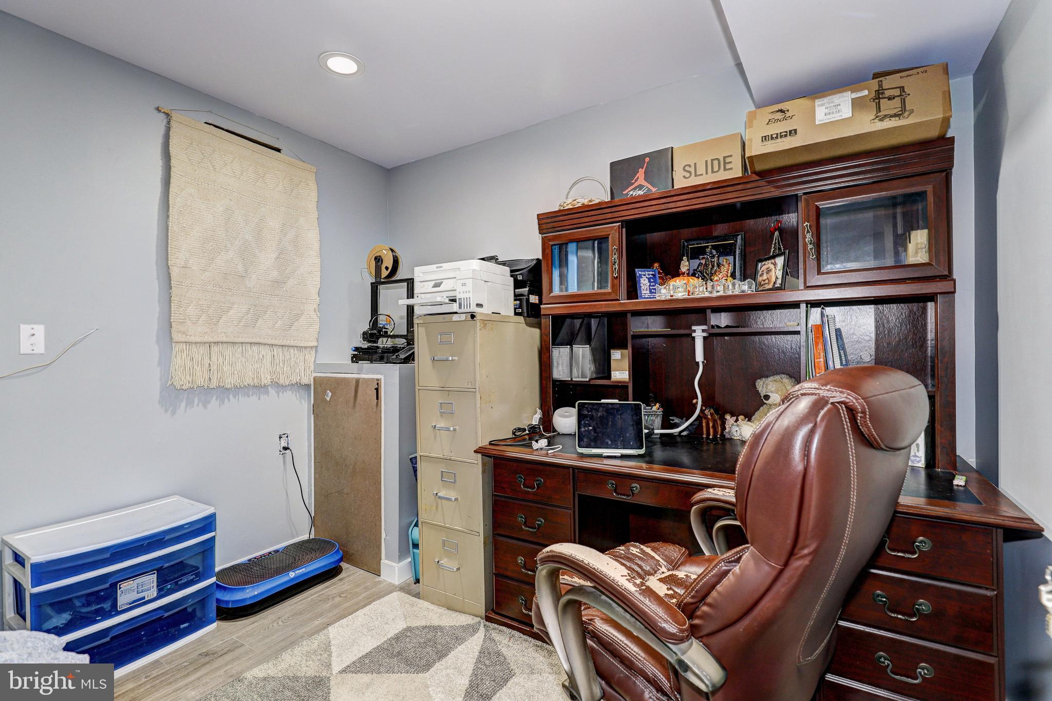 PERRY HALL ESTATES - Residential