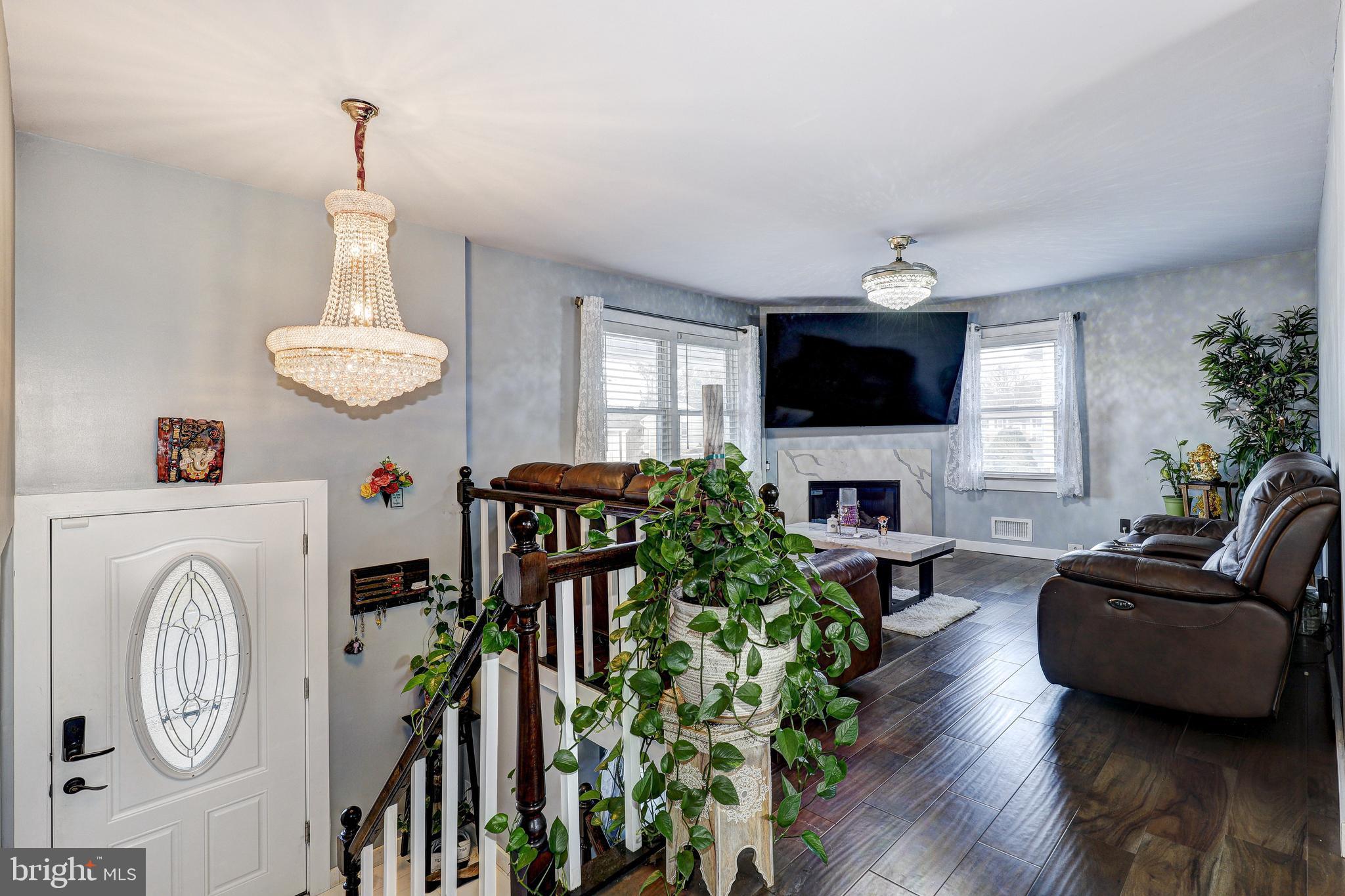 PERRY HALL ESTATES - Residential