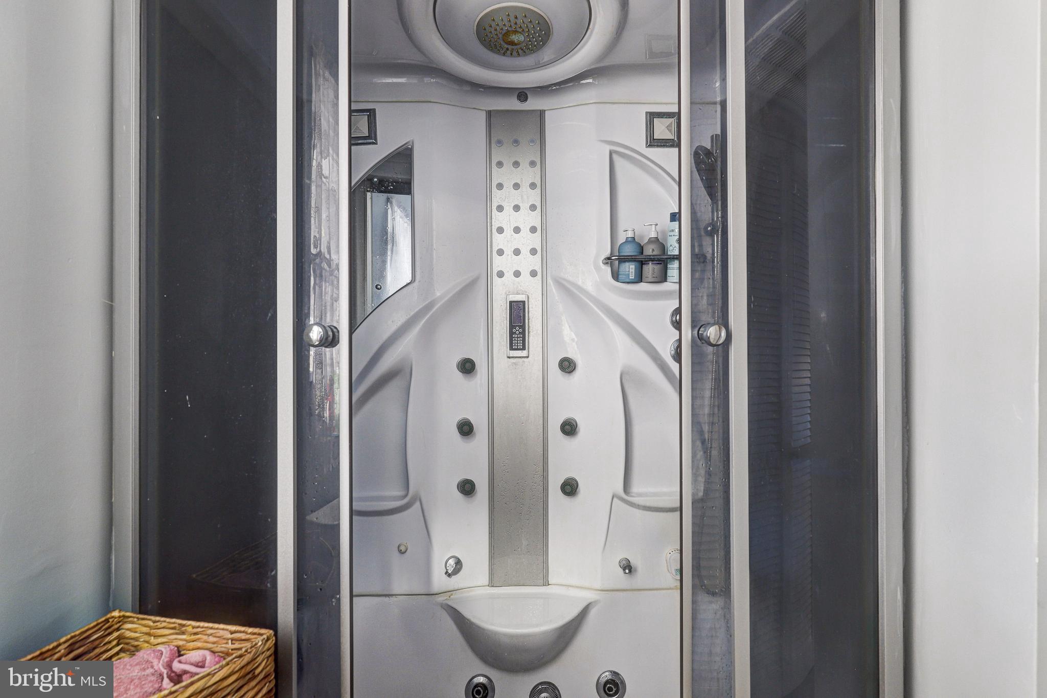 PERRY HALL ESTATES - Residential