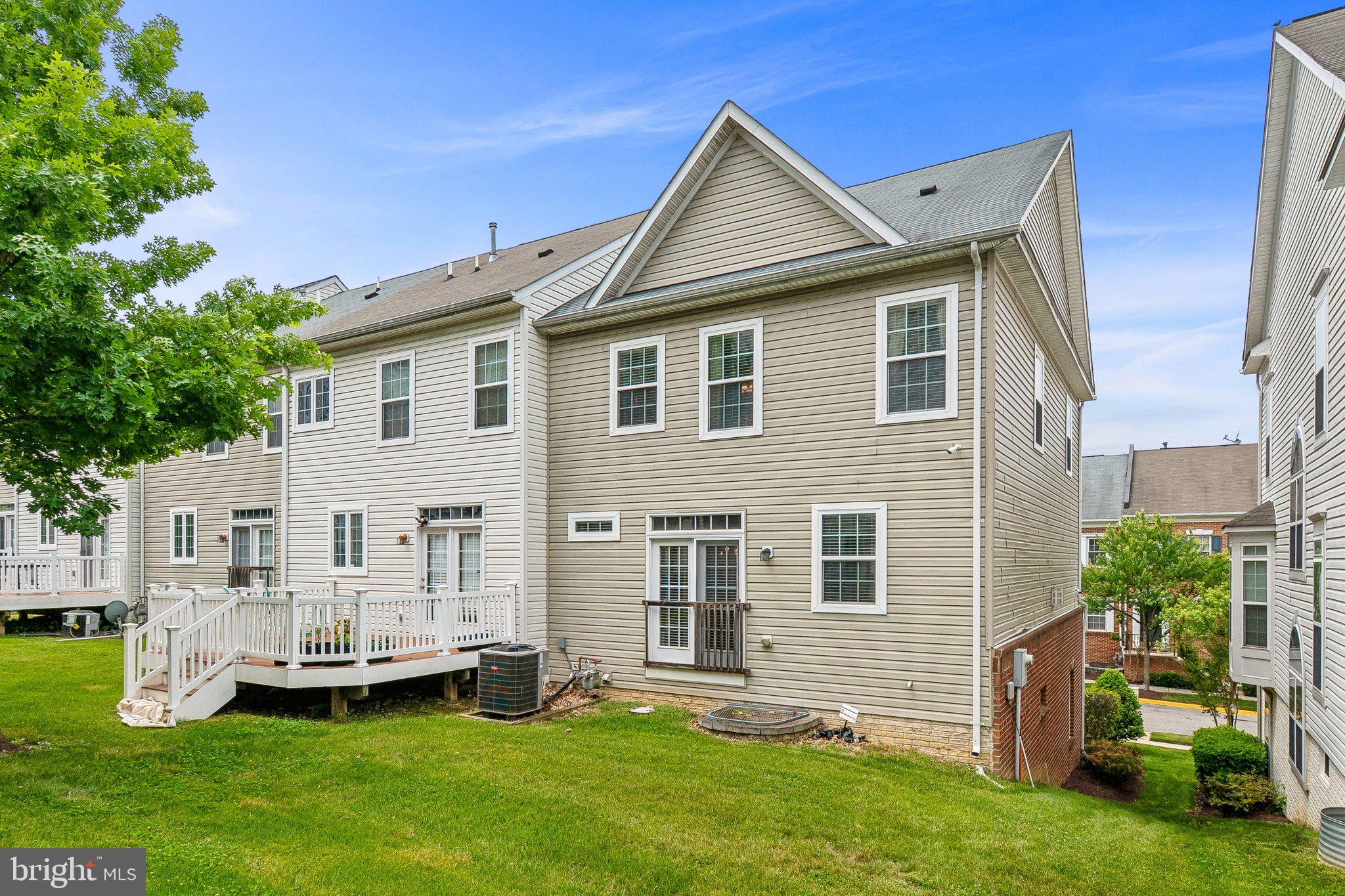 4211 TALMADGE CIRCLE