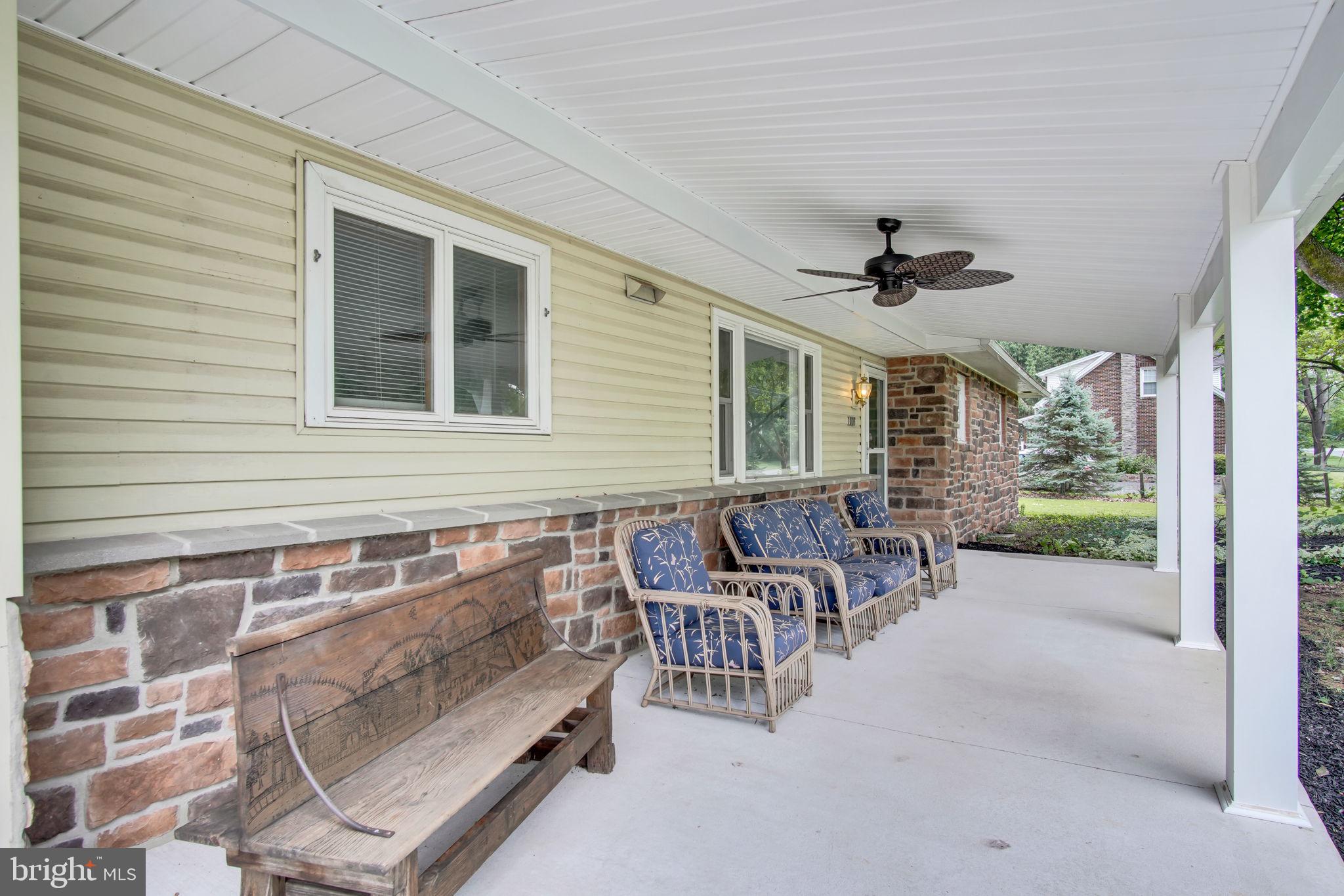1003 ROCKLEDGE DRIVE