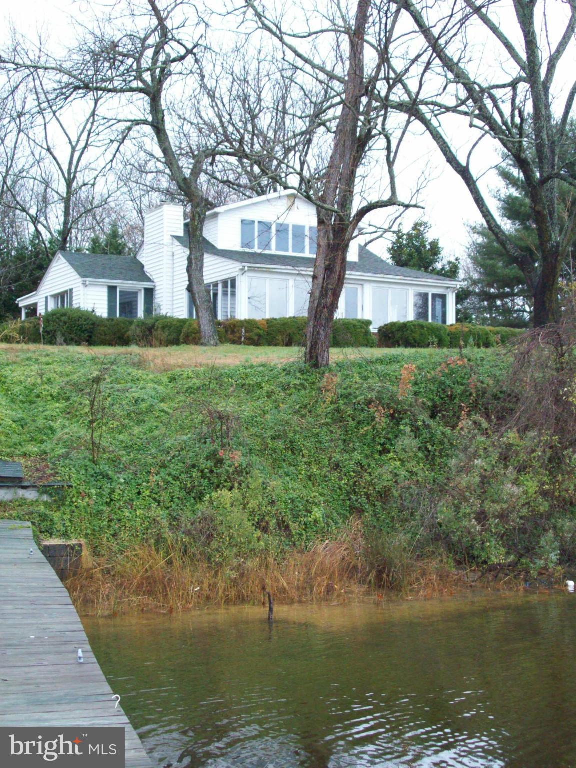 TOWN CREEK - Residential Lease