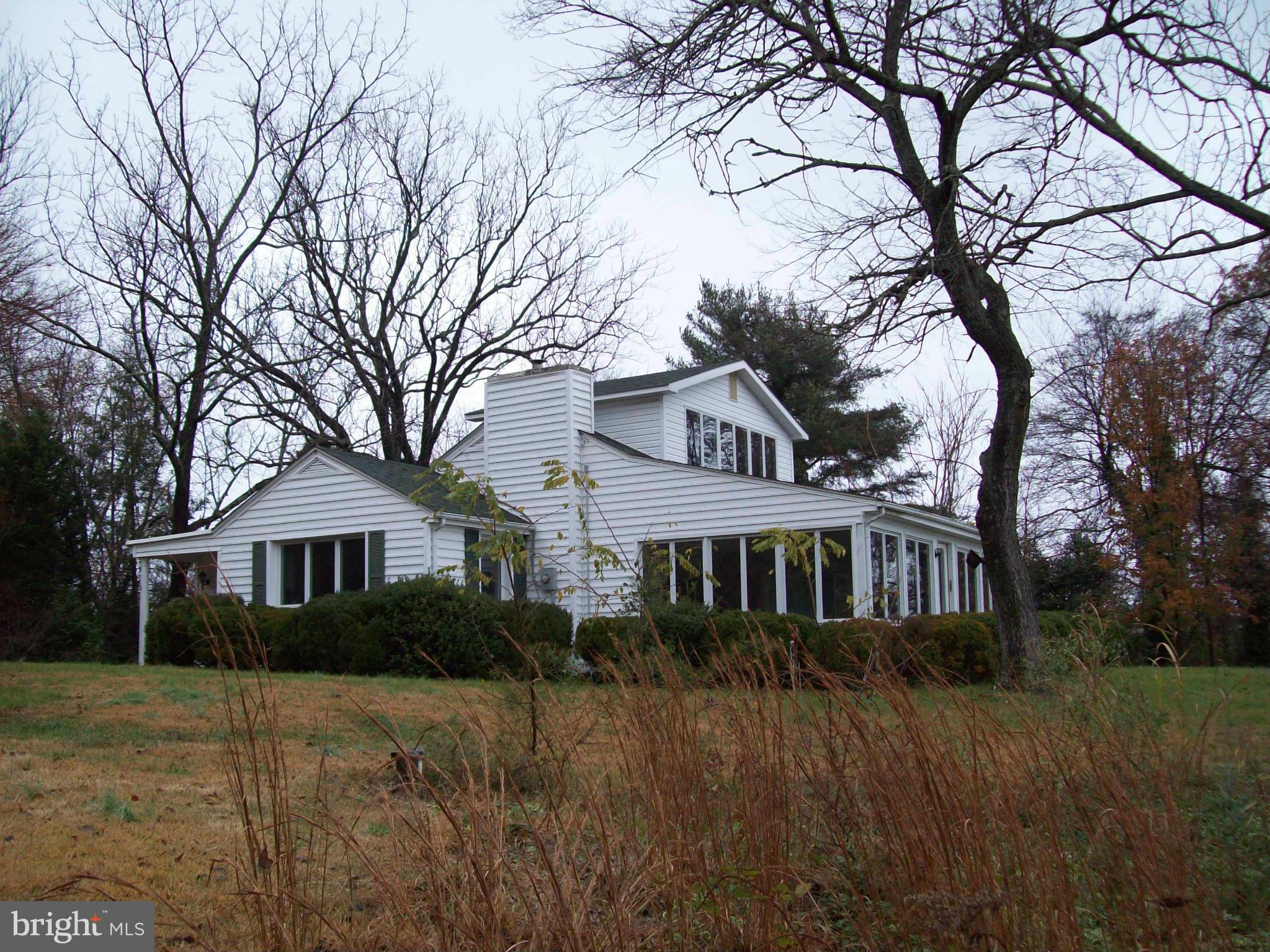 TOWN CREEK - Residential Lease