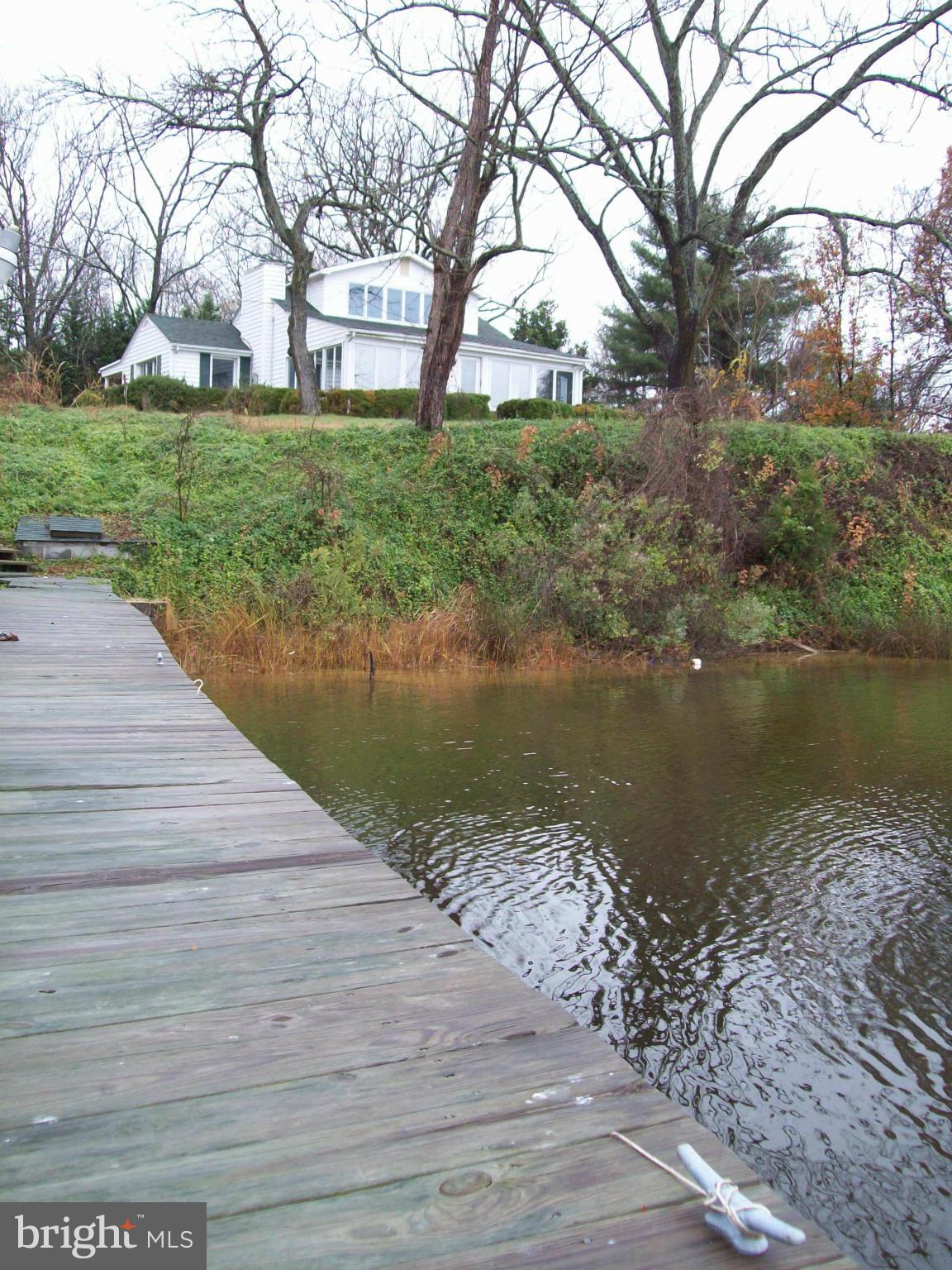 TOWN CREEK - Residential Lease