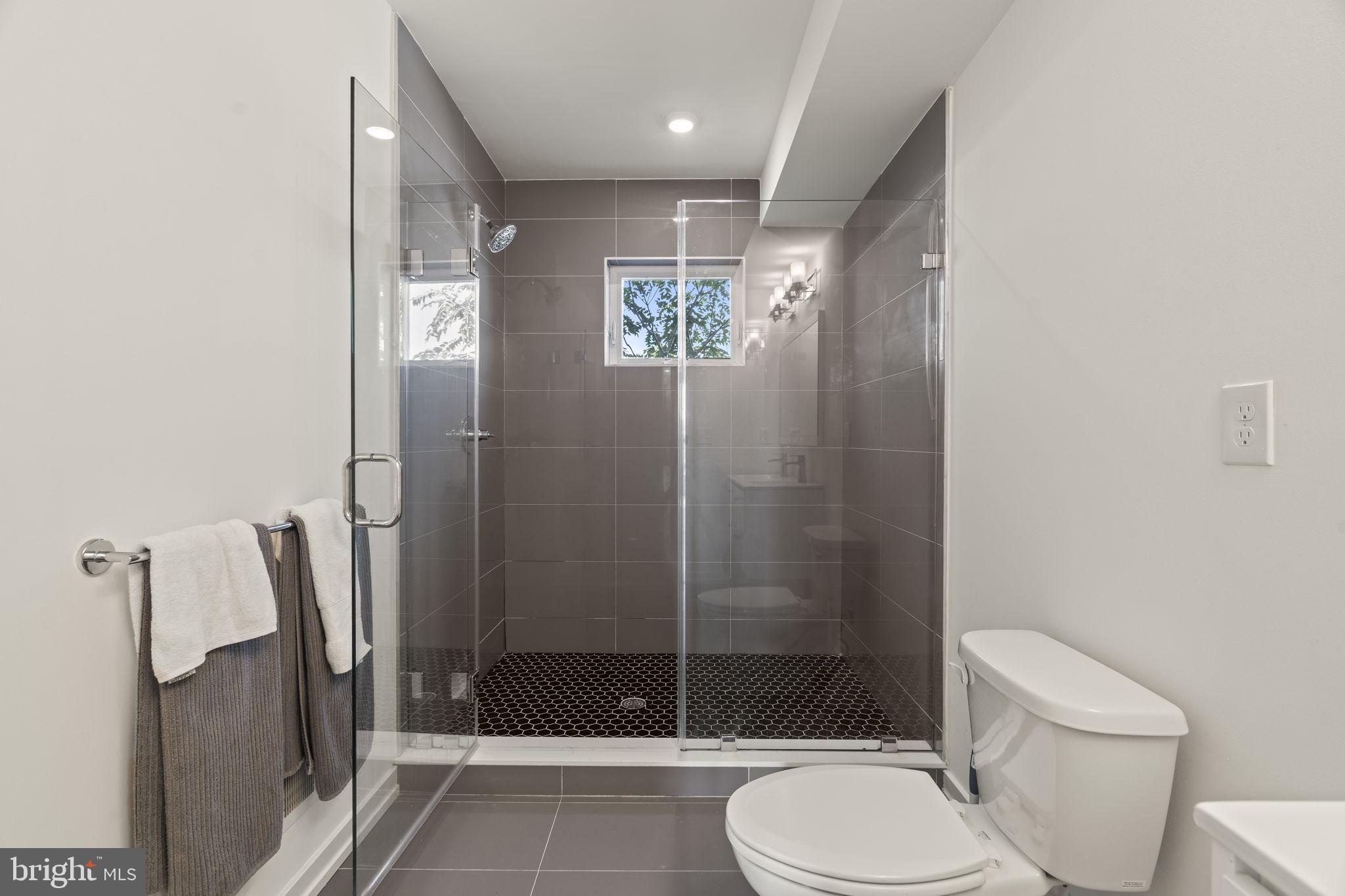 WHITMAN - Residential