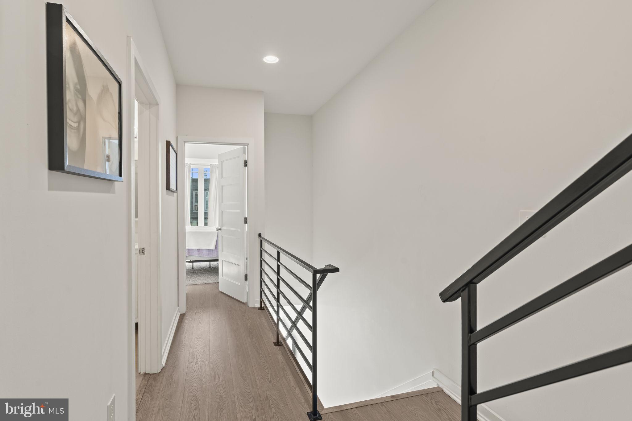 WHITMAN - Residential