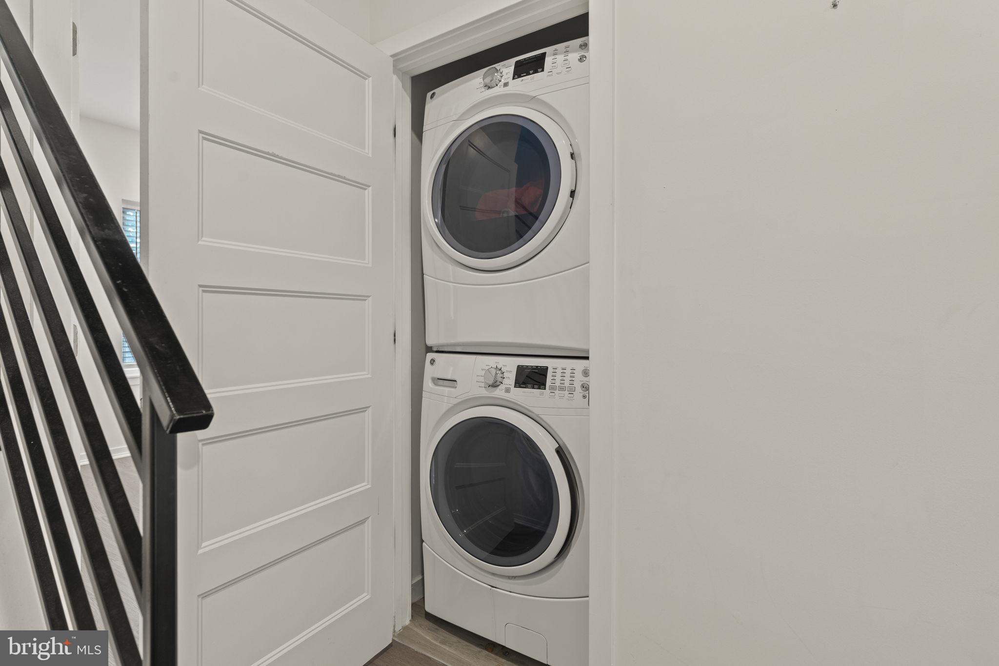 WHITMAN - Residential