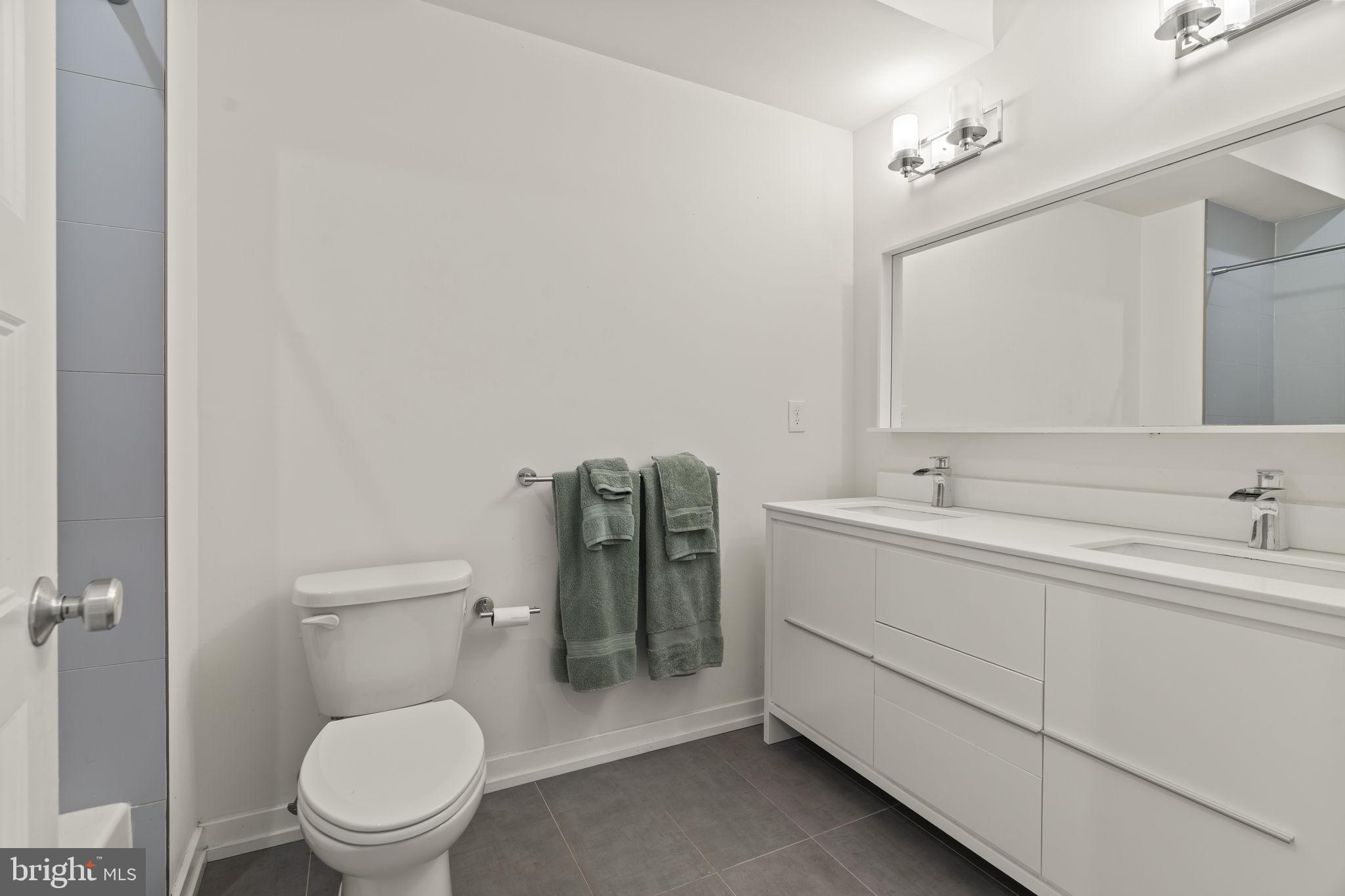 WHITMAN - Residential