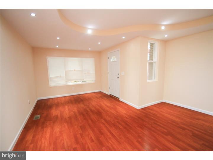 OAK LANE - Residential