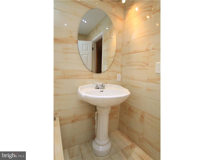 OAK LANE - Residential