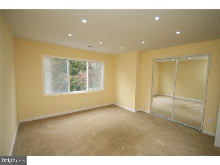 OAK LANE - Residential