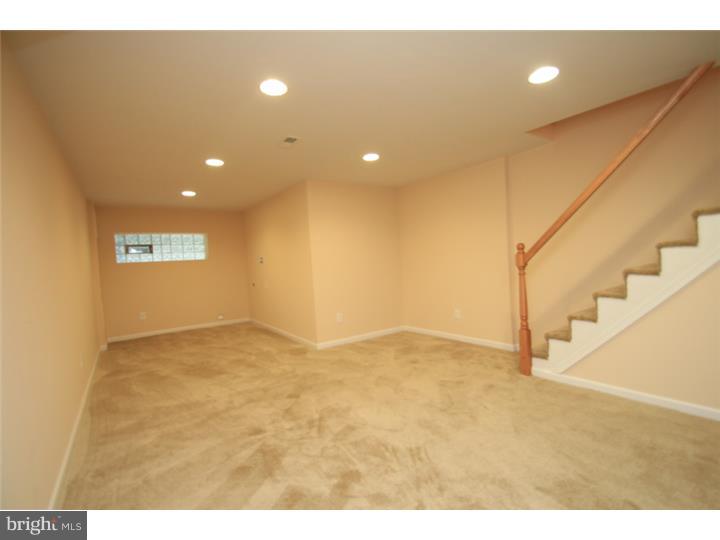 OAK LANE - Residential